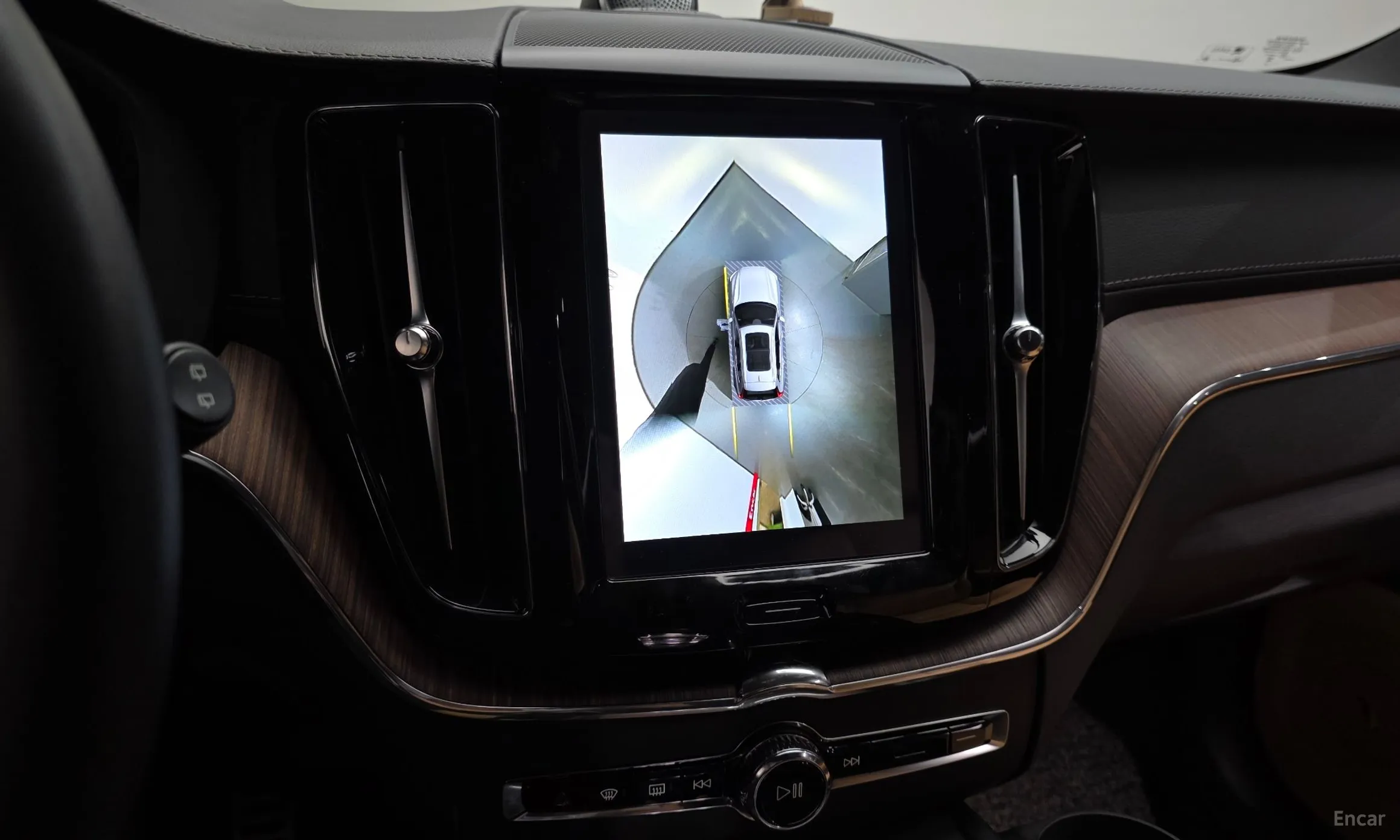 Volvo XC60 Gen 2 превью 15