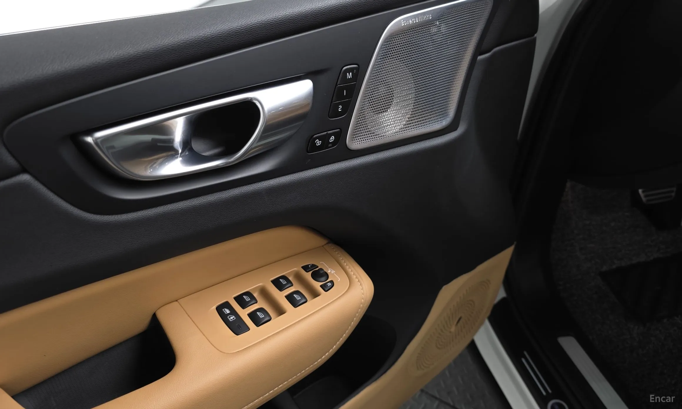 Volvo XC60 Gen 2 превью 17