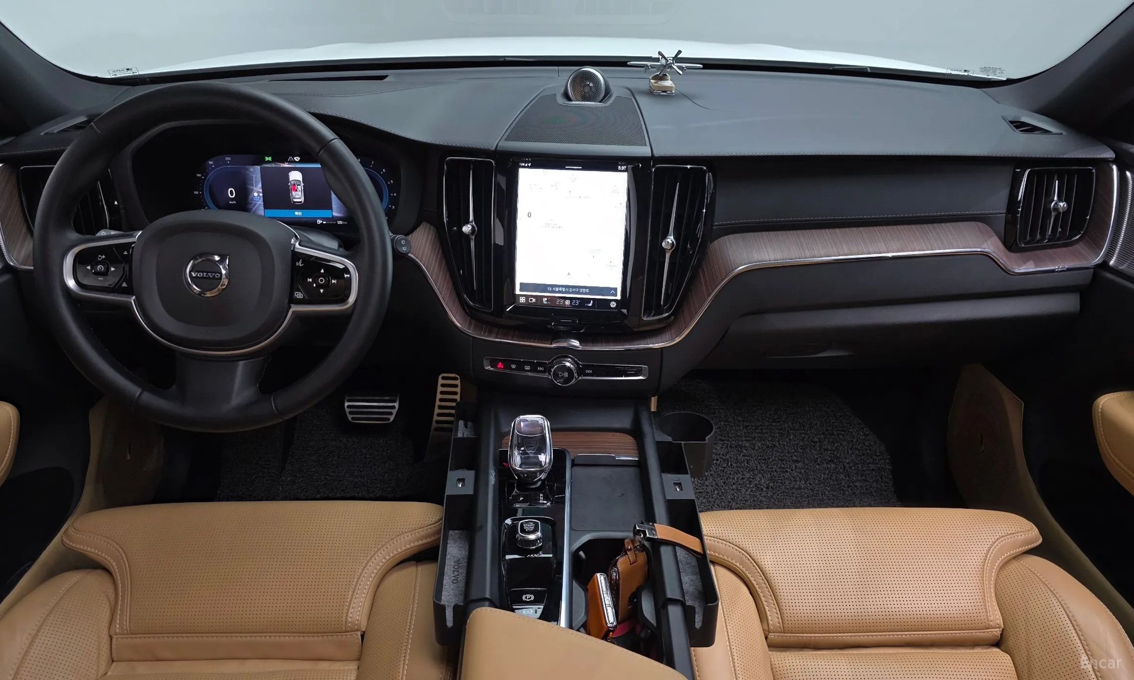Volvo XC60 Gen 2 превью 7