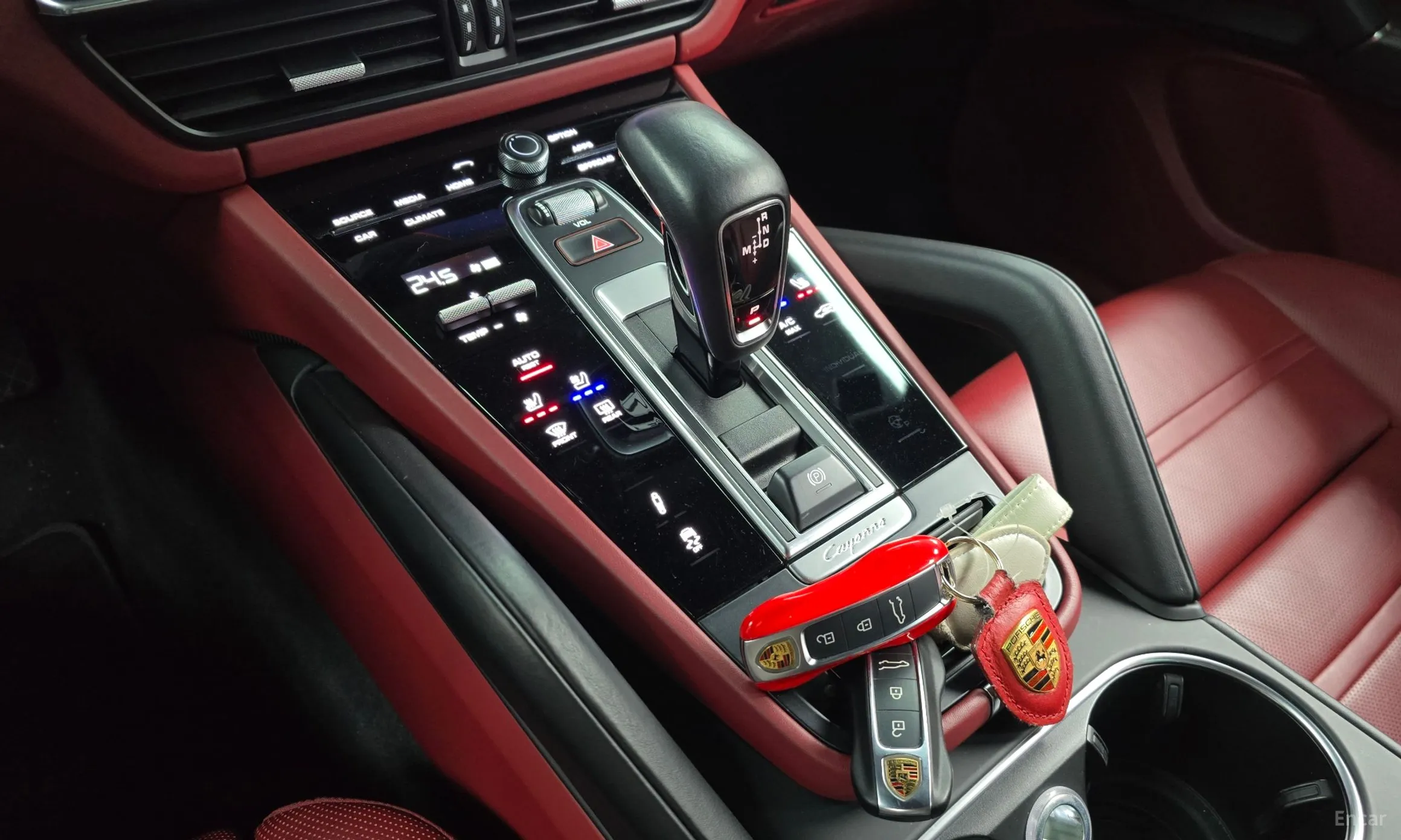 Porsche Cayenne (PO536) превью 9