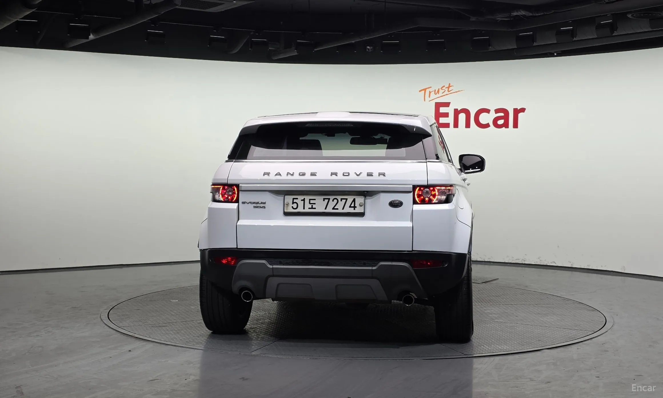 Land Rover Range Rover Evoque превью 4