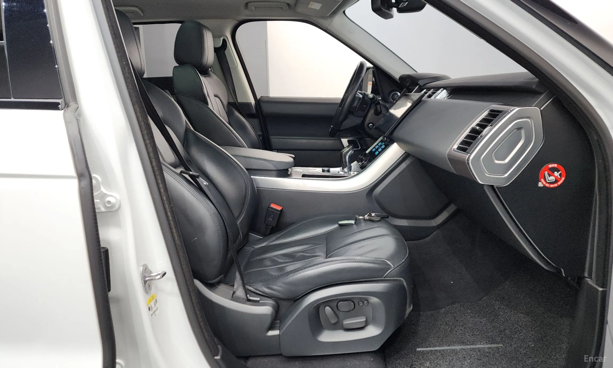 Land Rover Range Rover Sport 2nd Generation превью 11