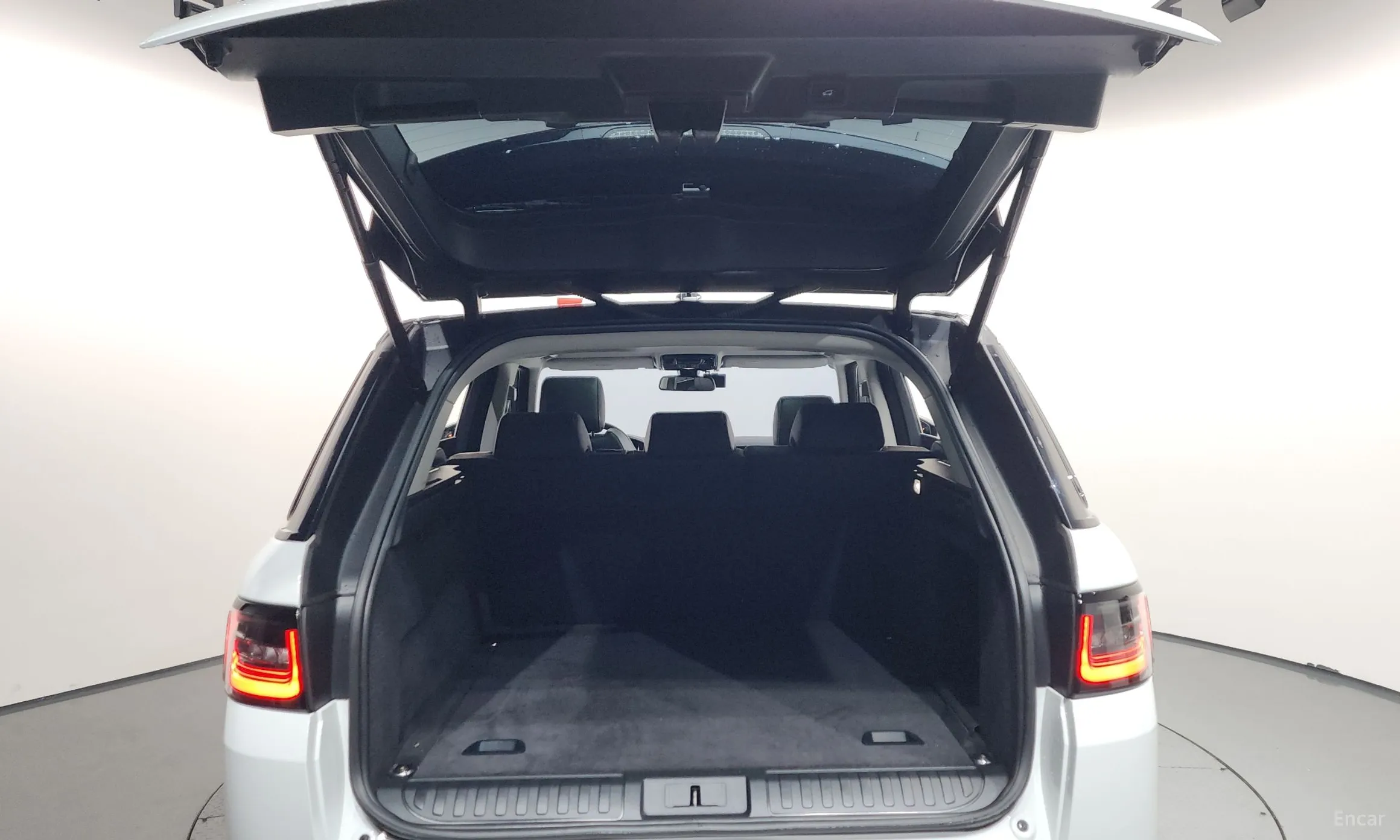 Land Rover Range Rover Sport 2nd Generation превью 20