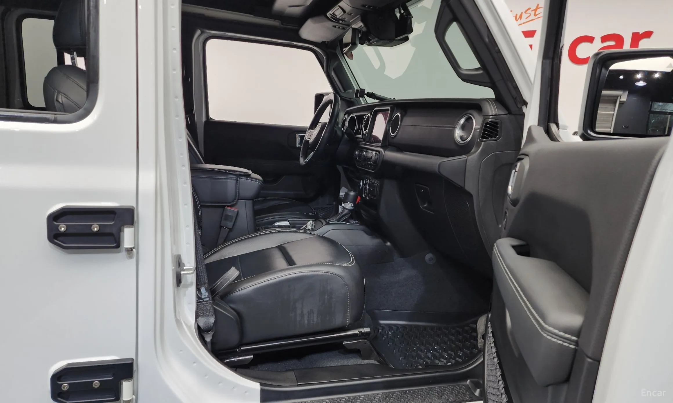 Jeep Wrangler (JL) превью 11
