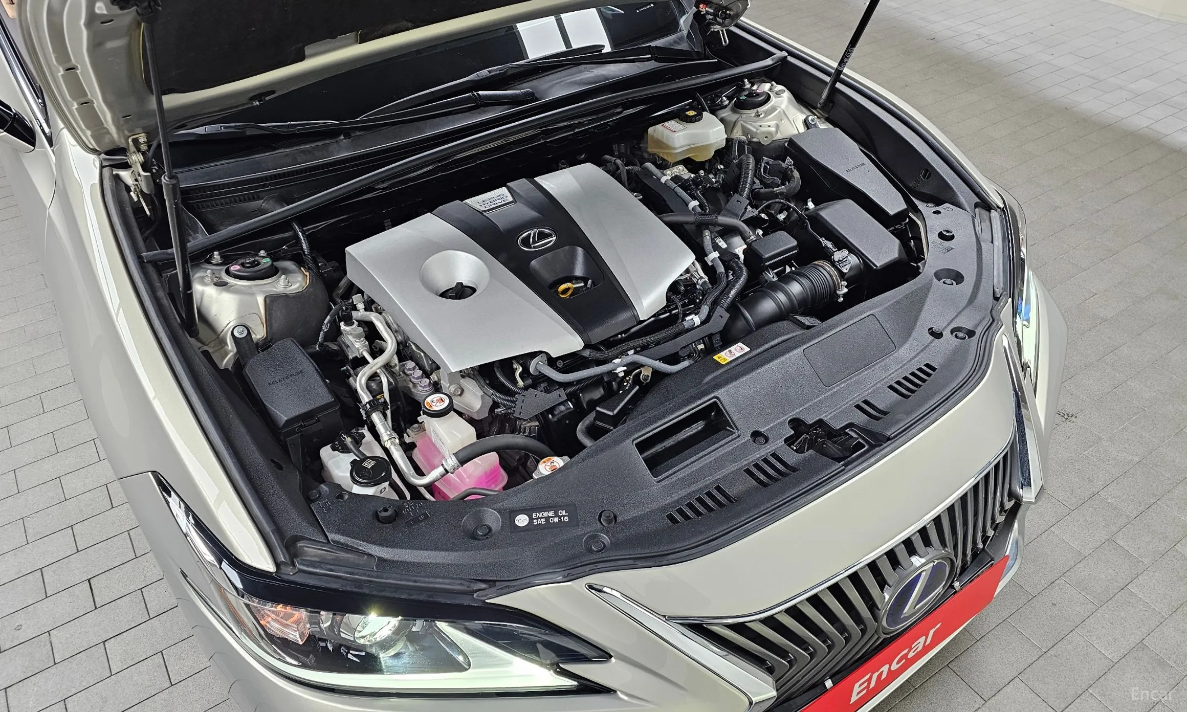 Lexus ES300h 7th Generation превью 6