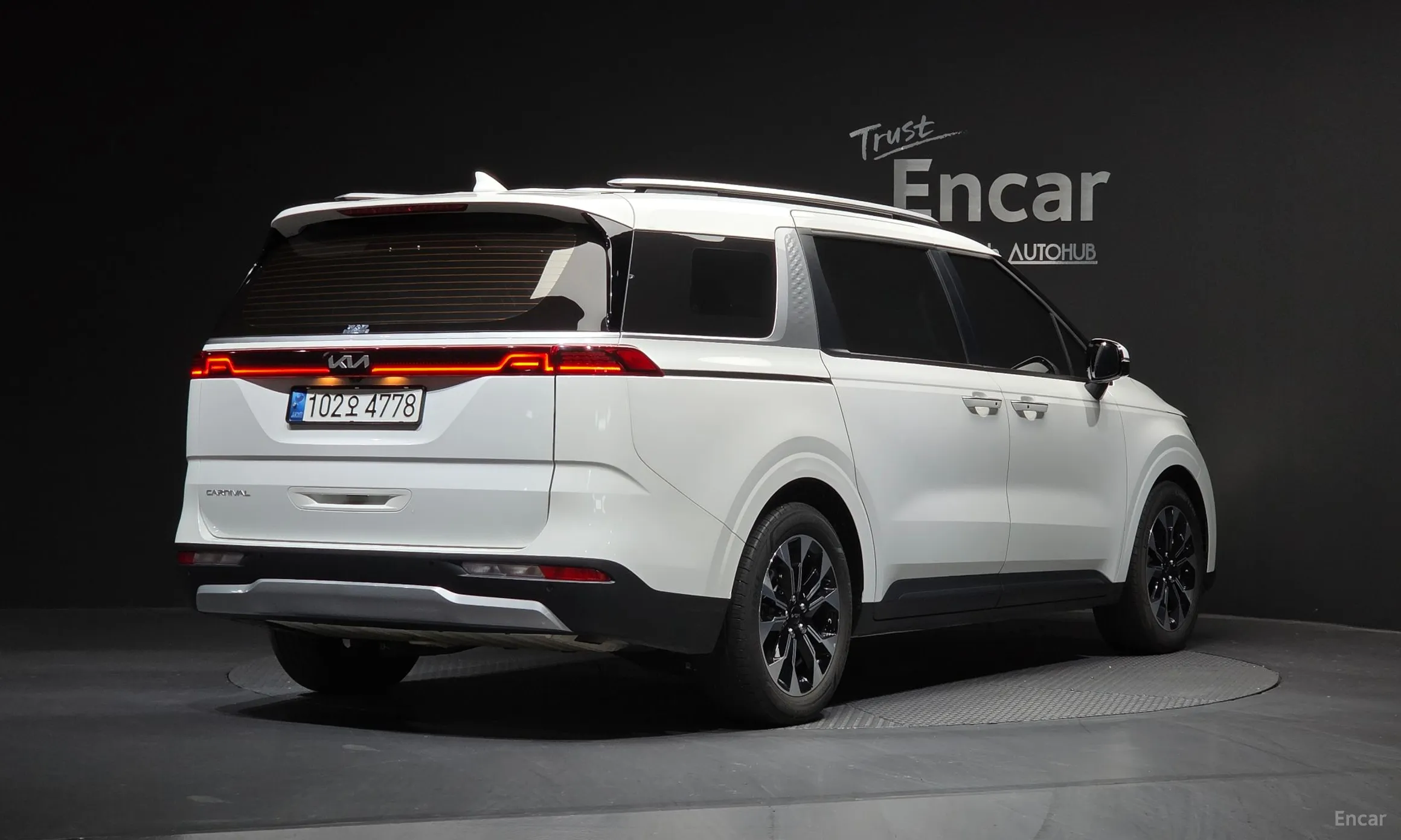 Kia Carnival Gen 4 превью 2