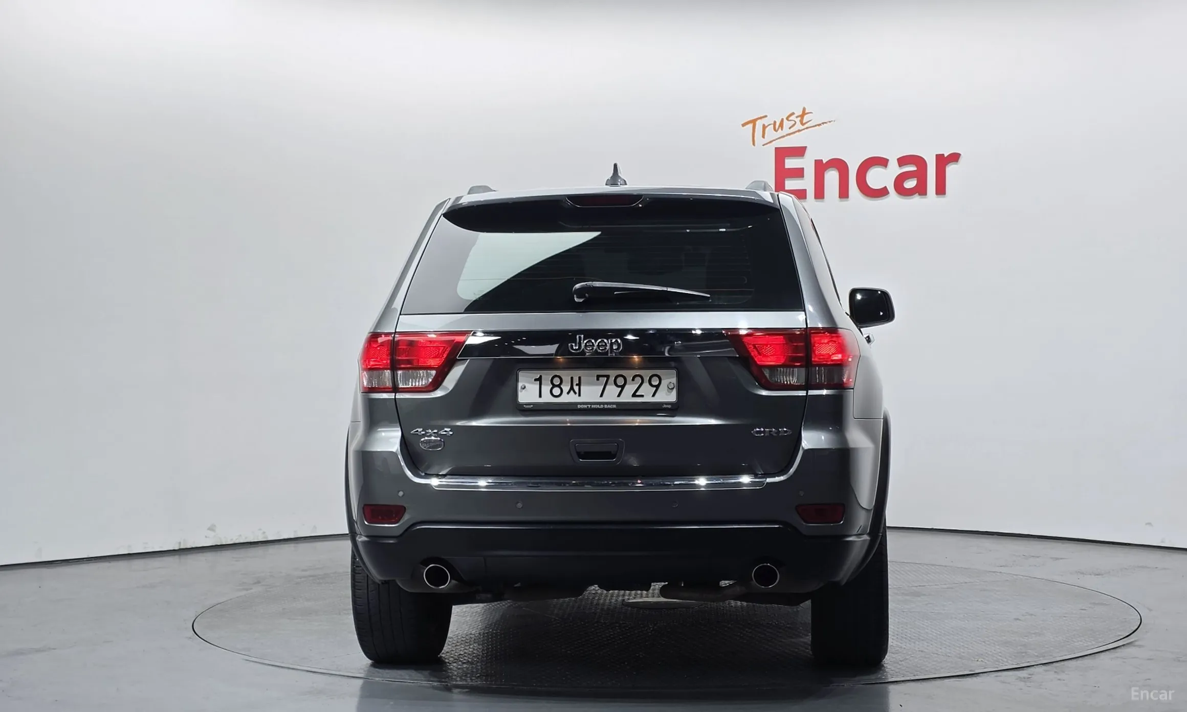 Jeep Grand Cherokee превью 4
