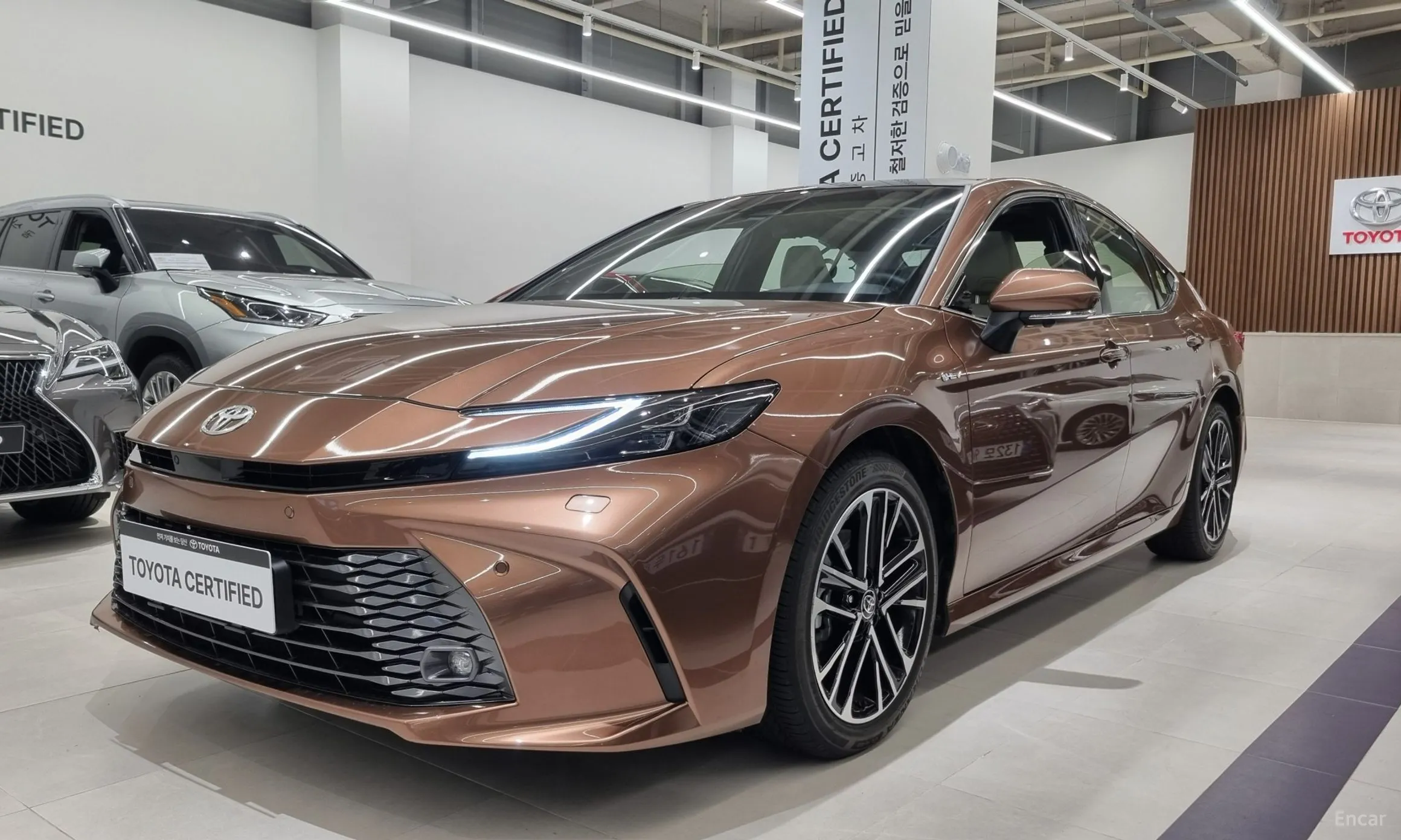 Camry (XV80)
