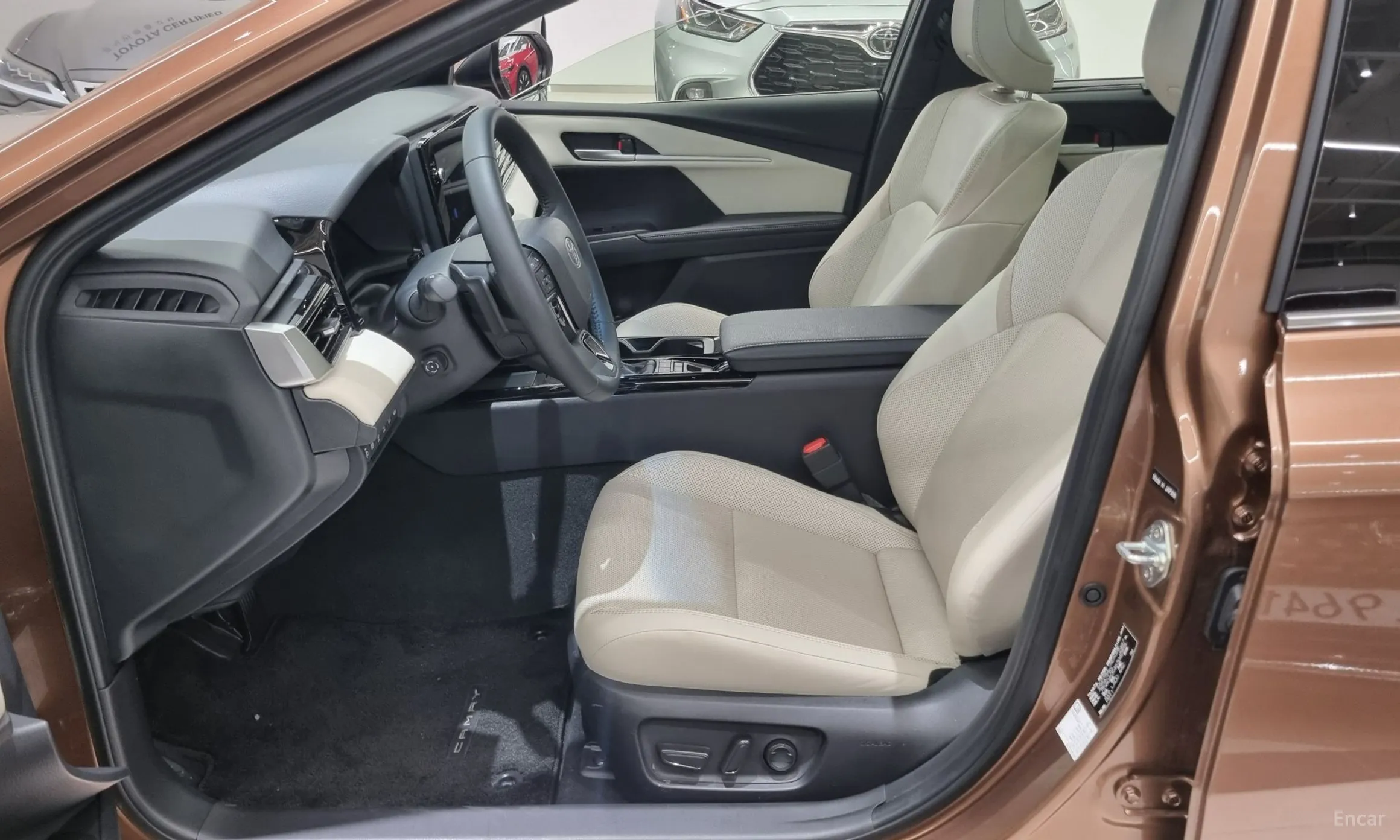 Toyota Camry (XV80) превью 10