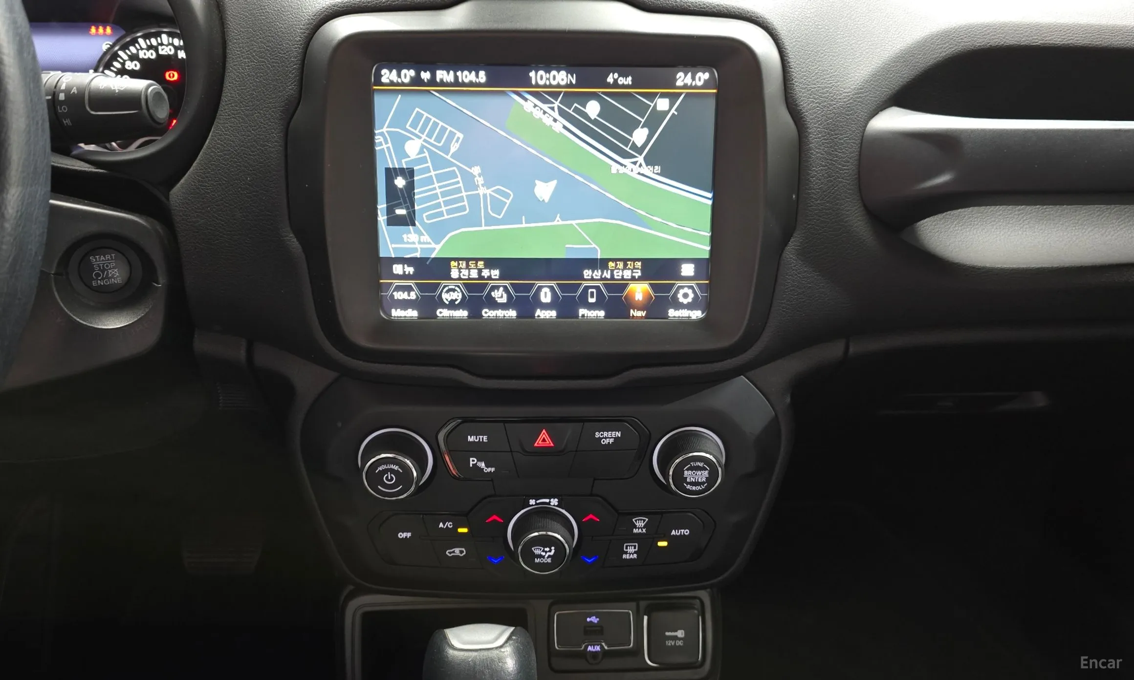 Jeep Renegade превью 18