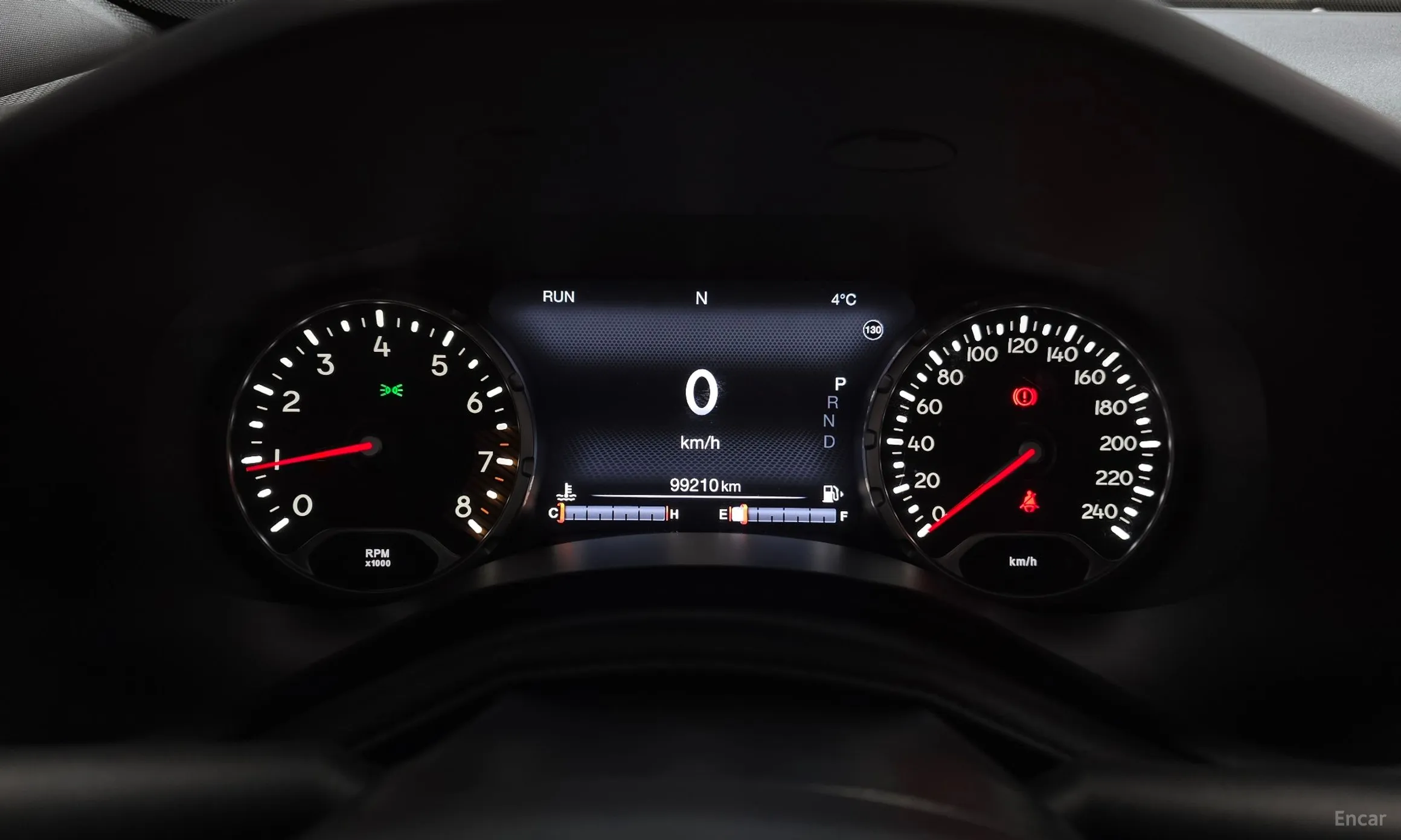 Jeep Renegade превью 8