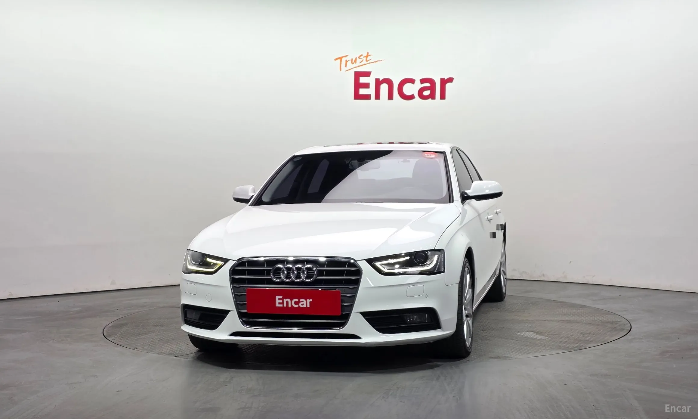 Audi New A4 превью 3