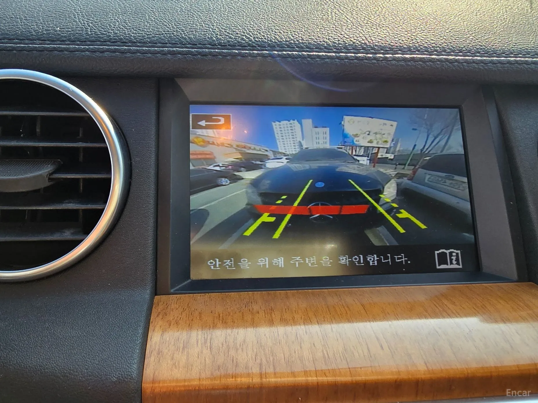 Land Rover Discovery 4 превью 10