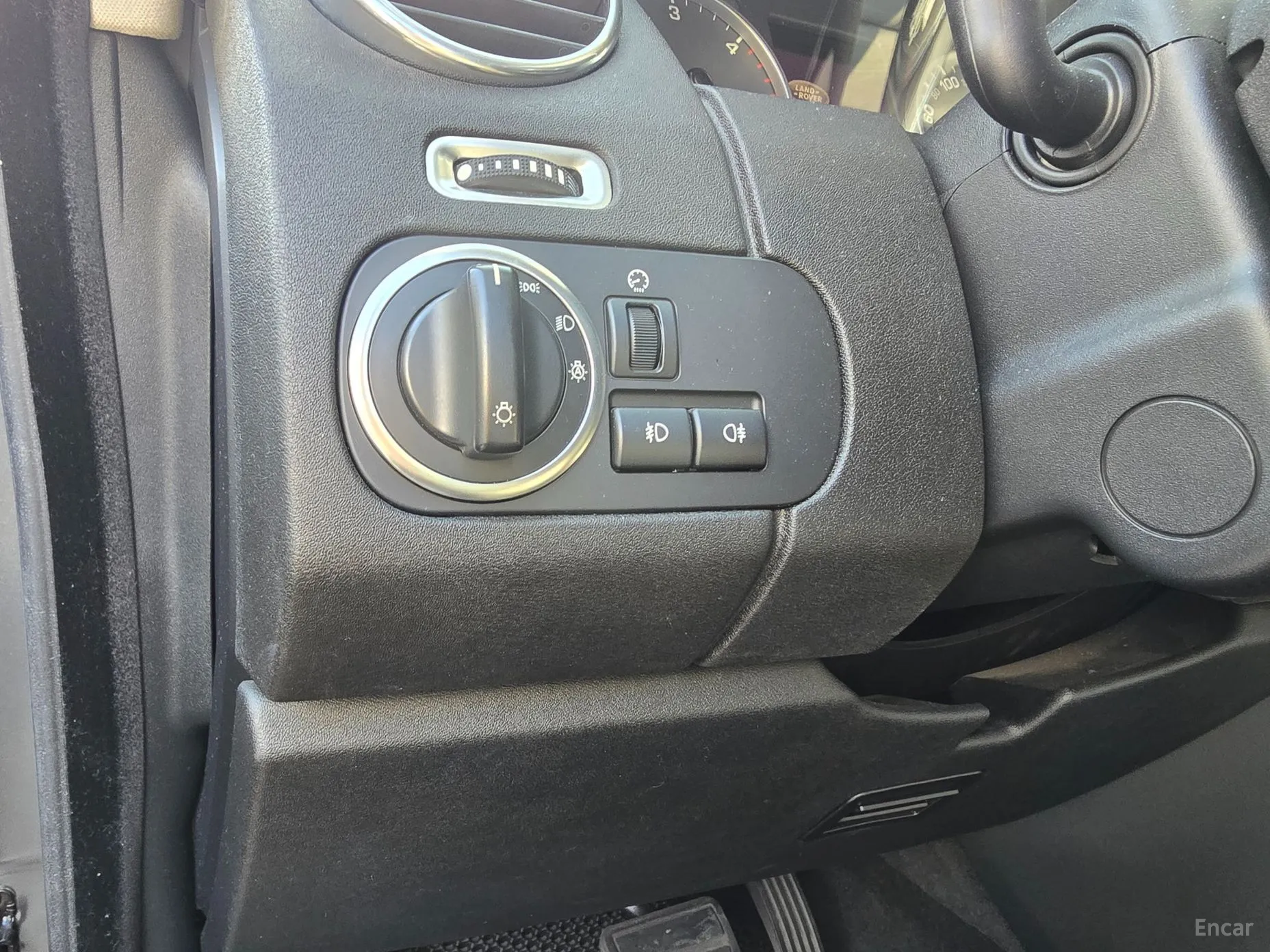 Land Rover Discovery 4 превью 4