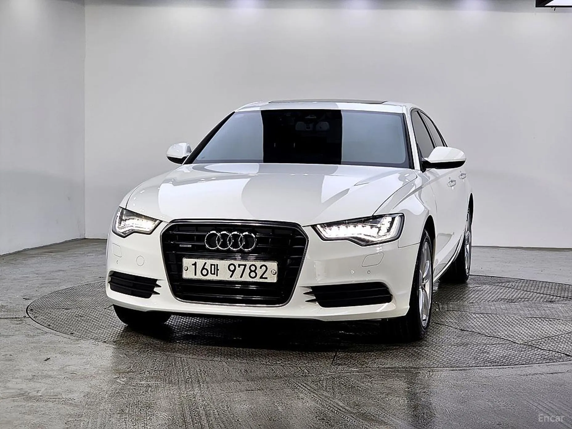 Audi New A6 превью 2