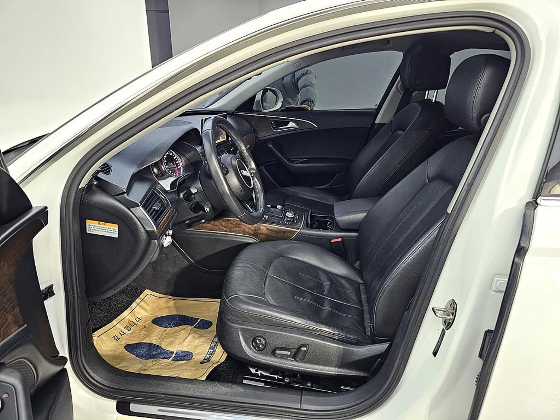 Audi New A6 превью 8