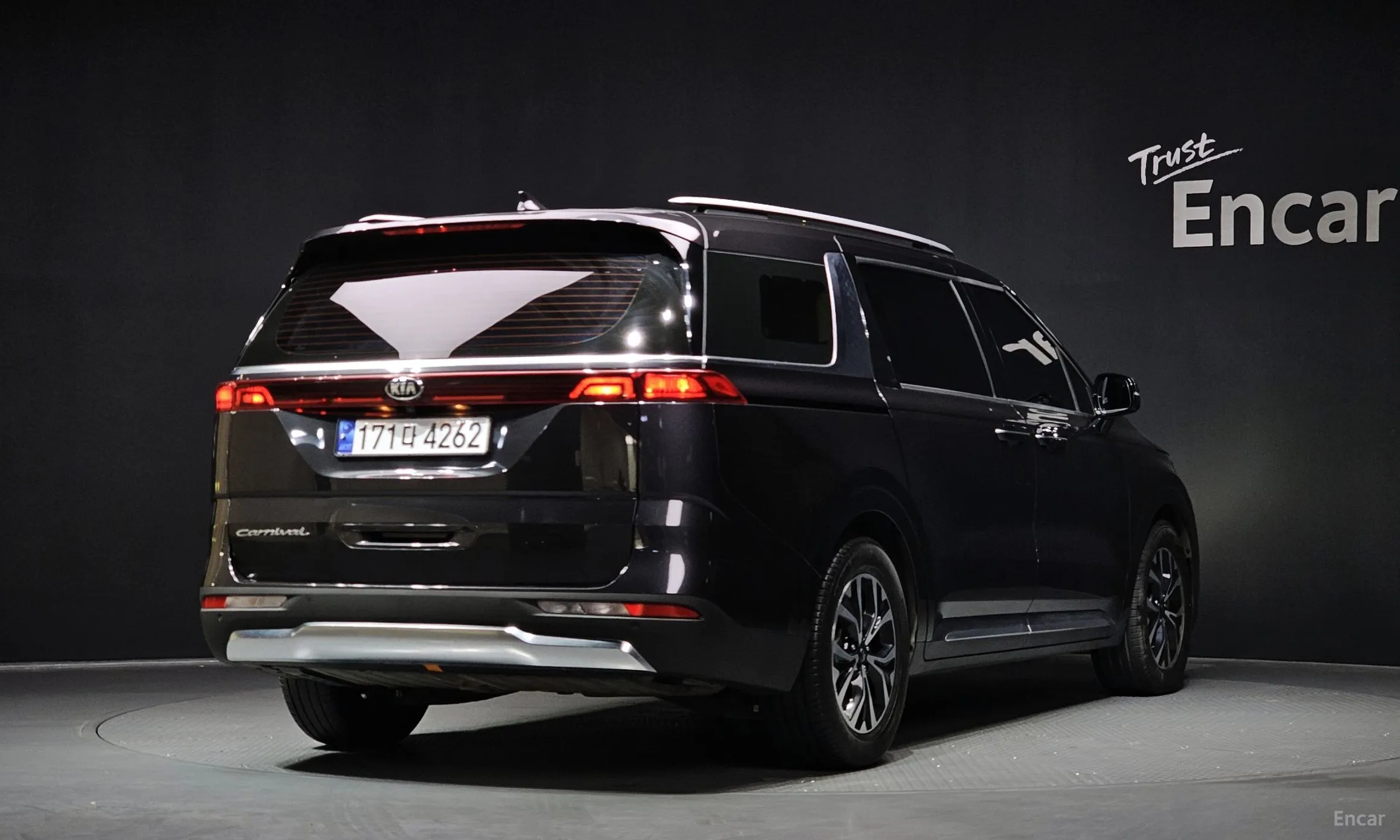 Kia Carnival Gen 4 превью 2