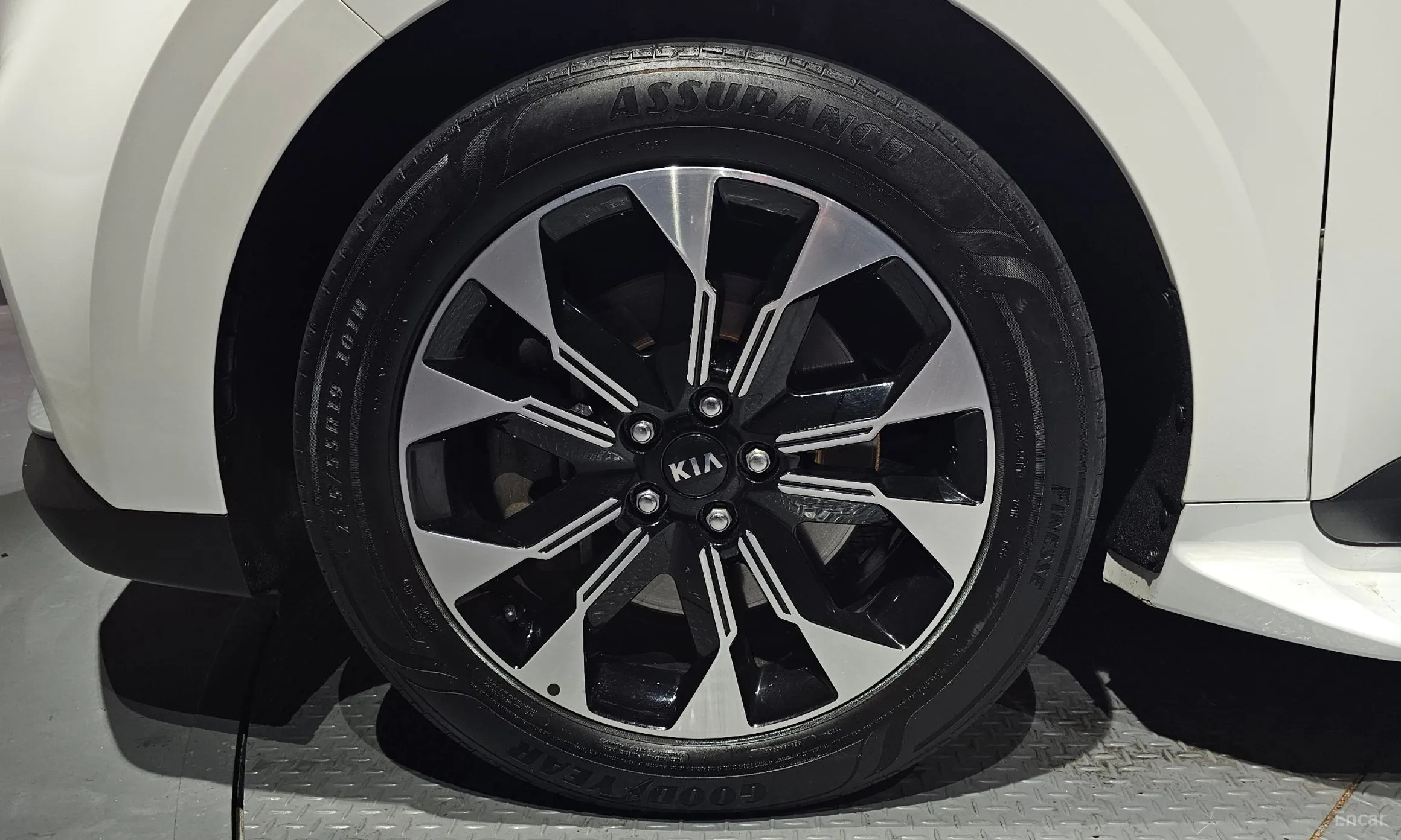 Kia Carnival Gen 4 превью 5