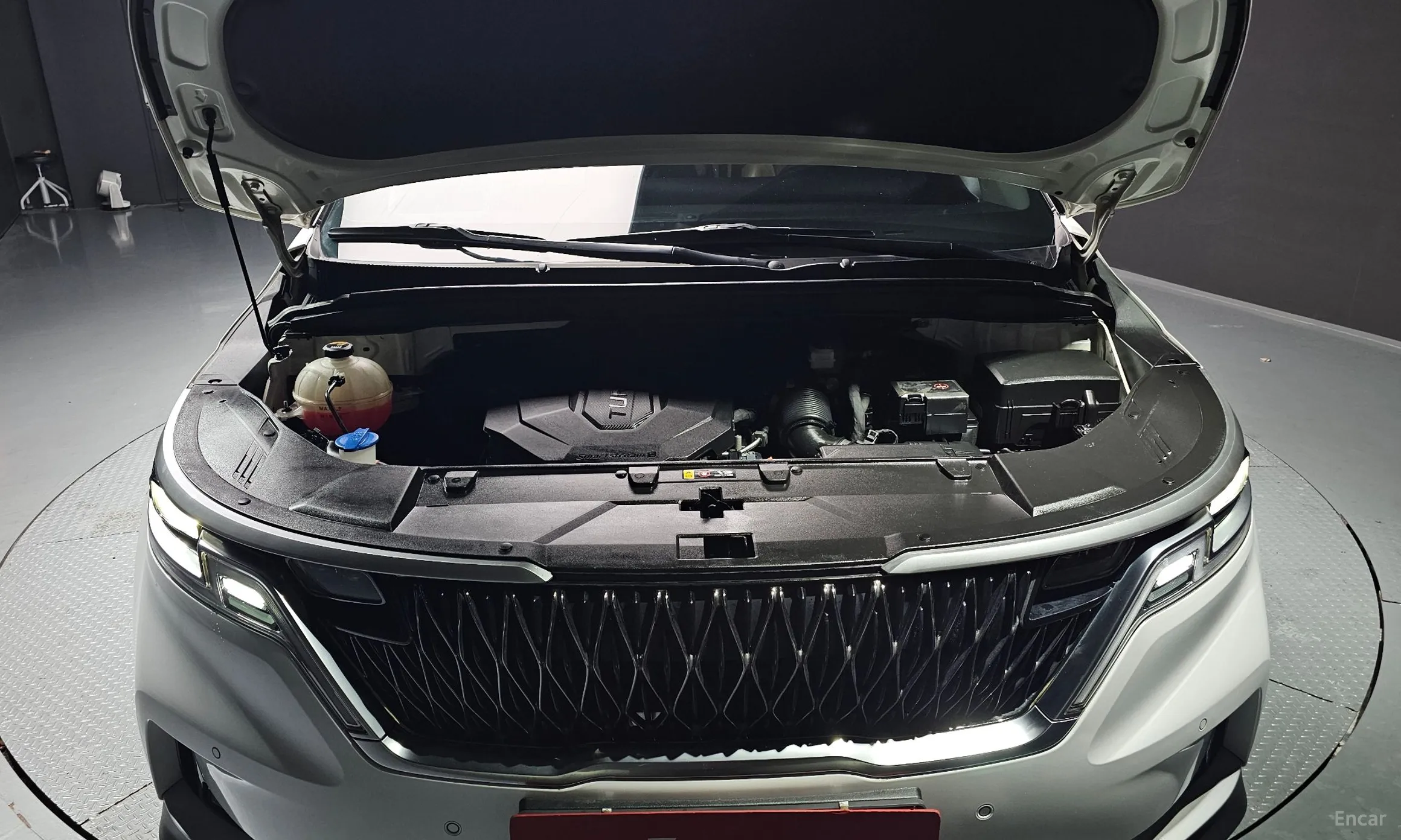 Kia Carnival Gen 4 превью 6