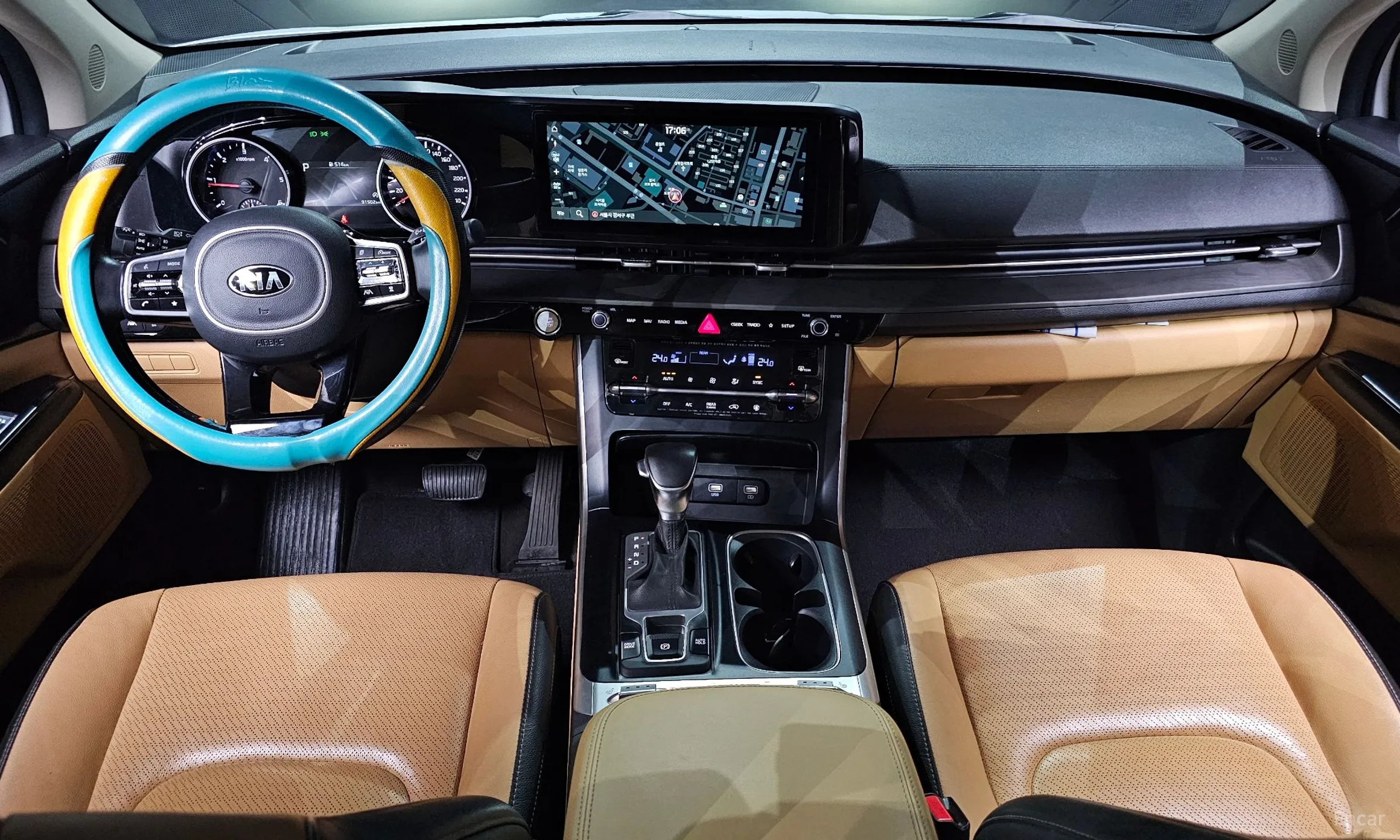 Kia Carnival Gen 4 превью 7