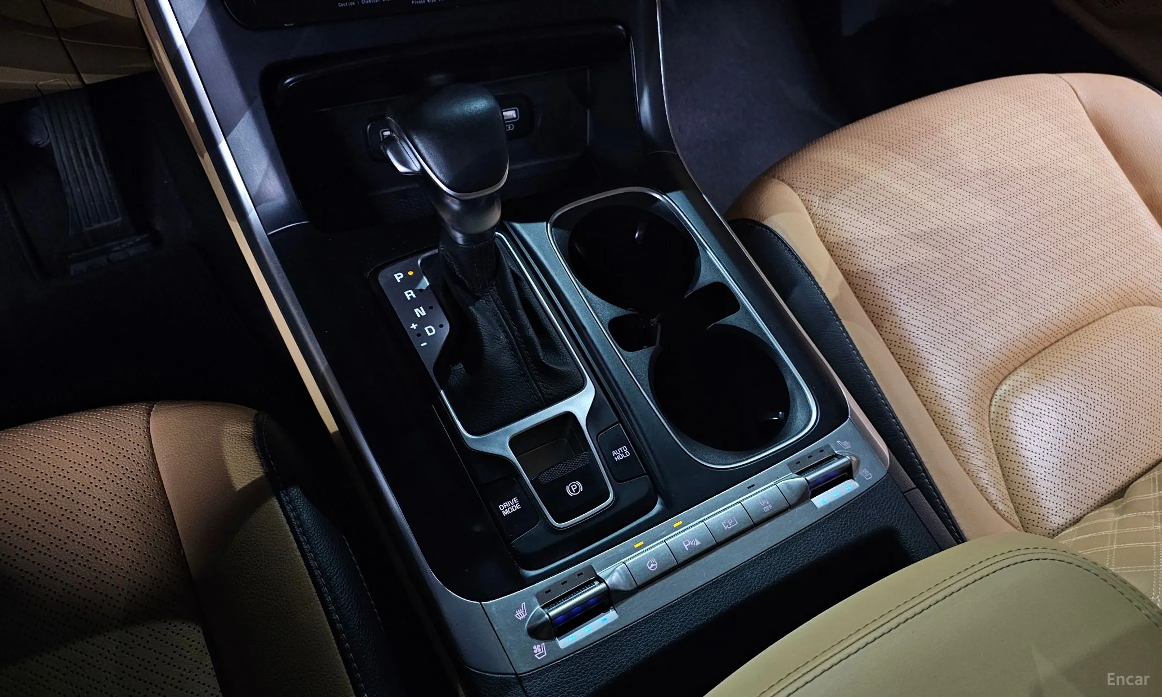Kia Carnival Gen 4 превью 9