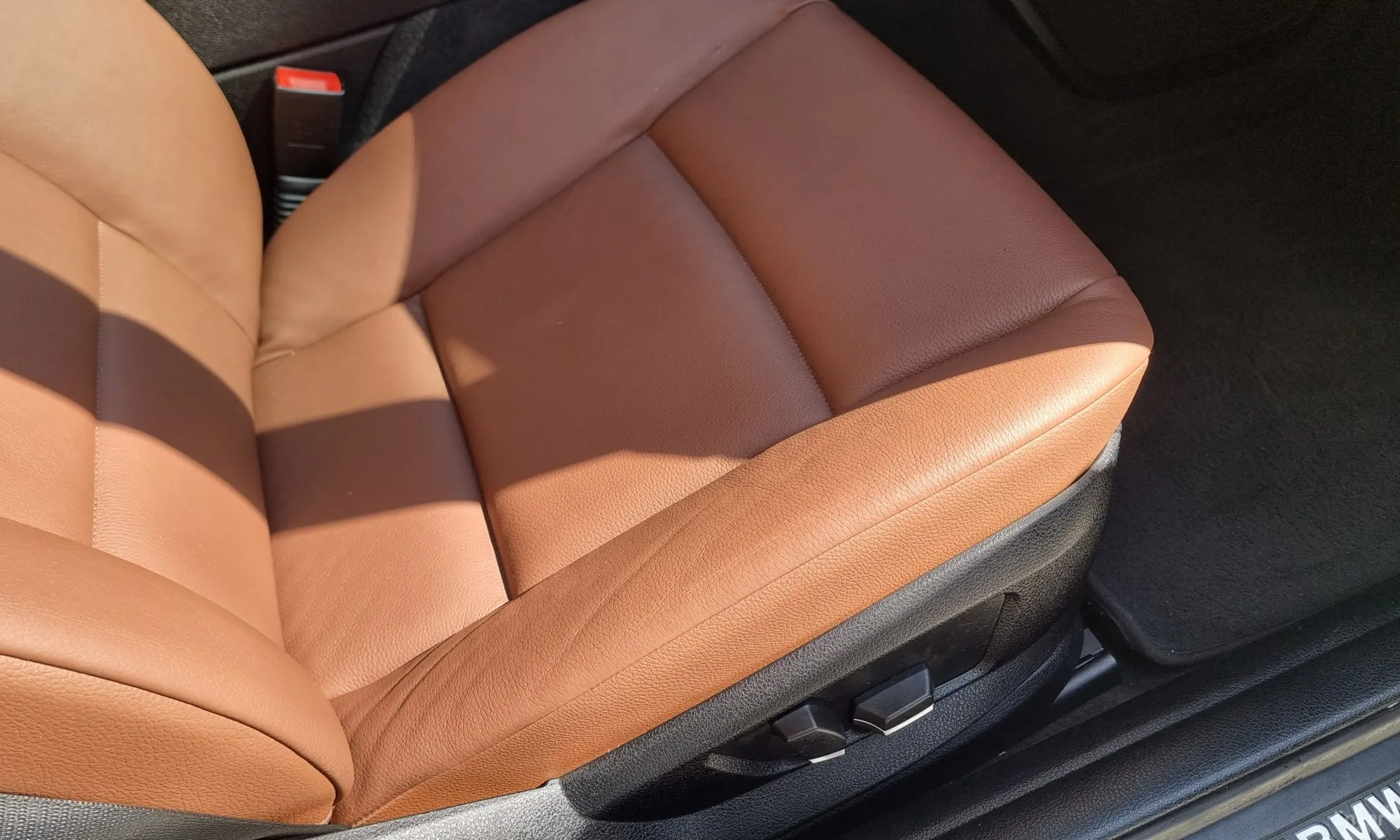BMW 5 Series (F10) превью 6