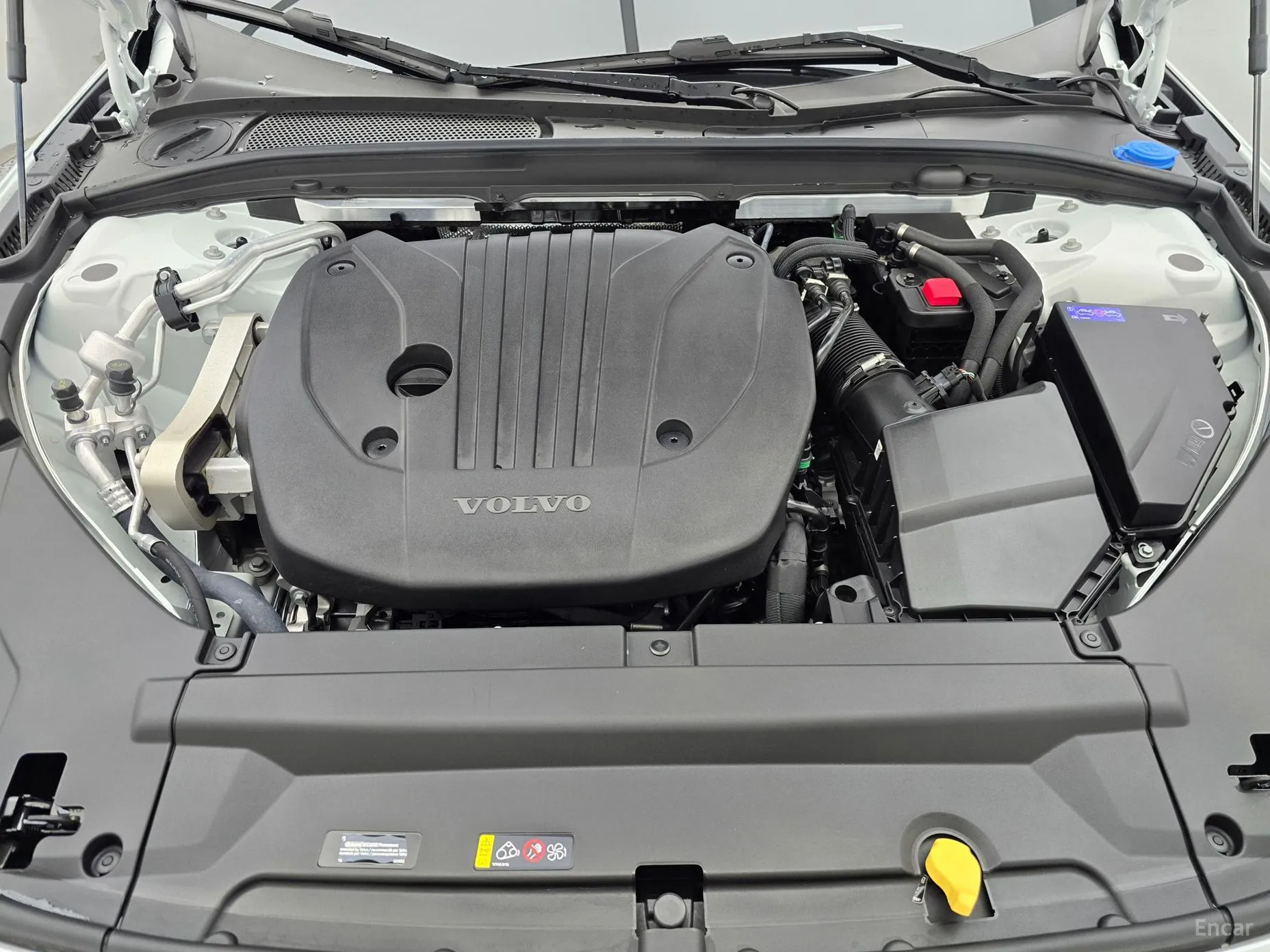 Volvo S90 превью 6