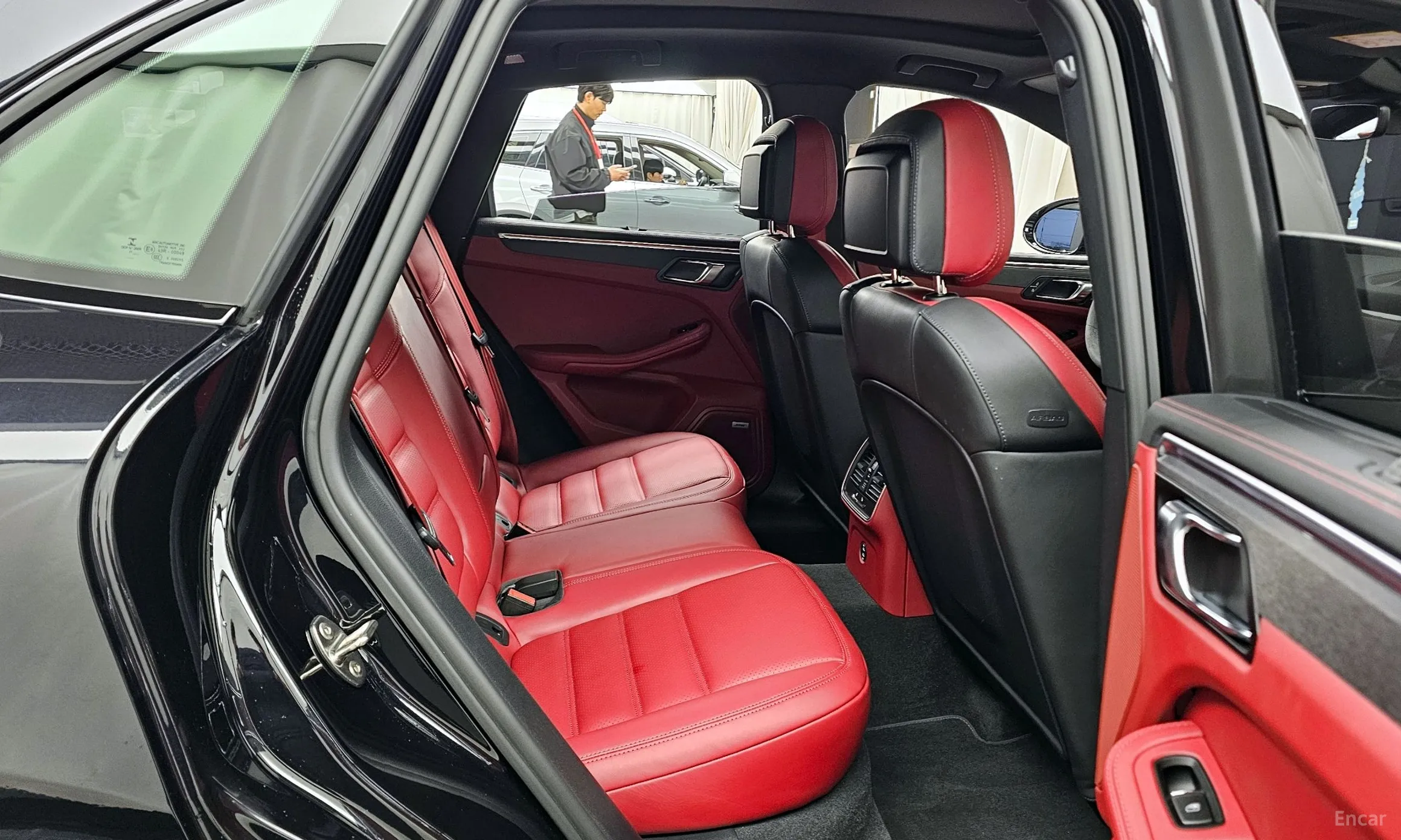Porsche Macan превью 12