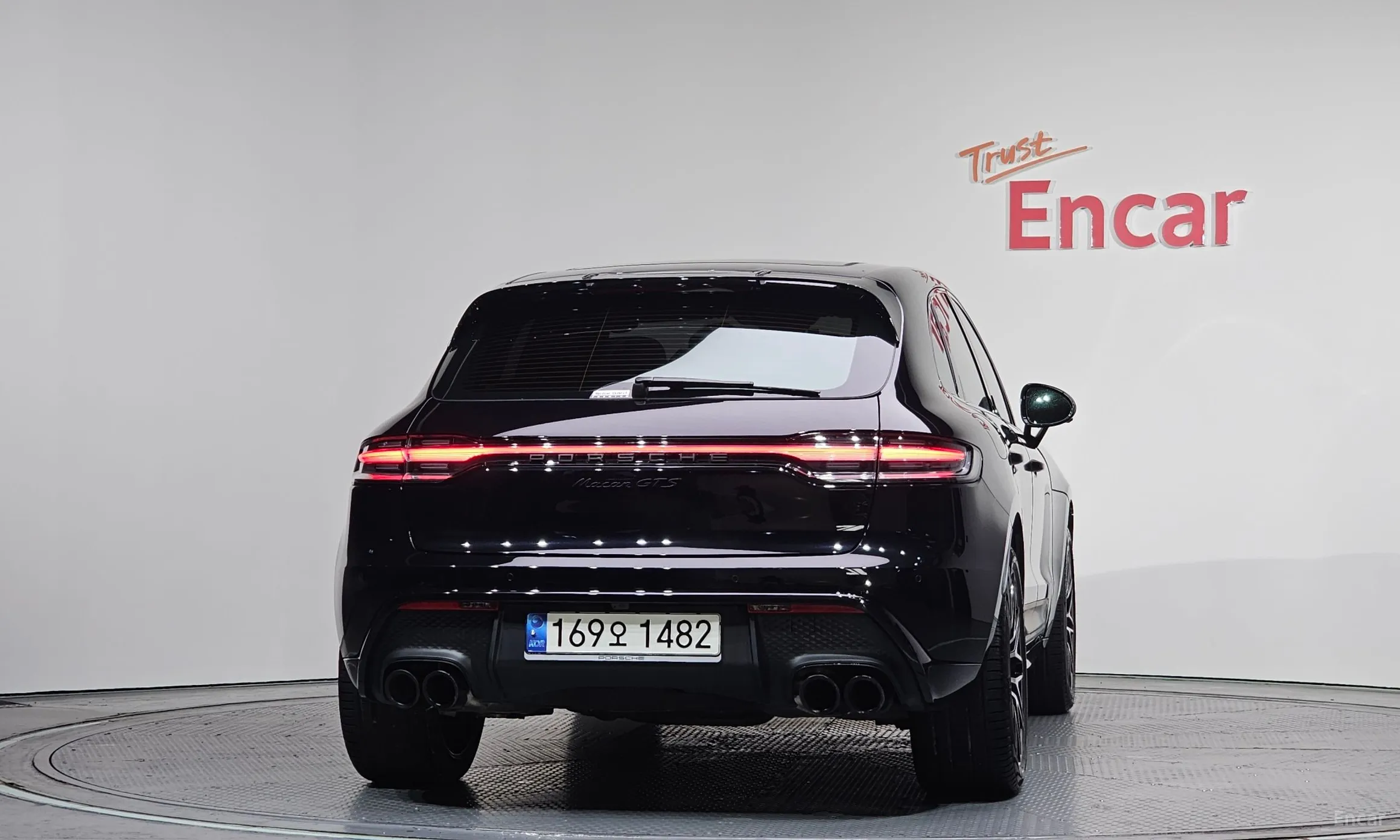 Porsche Macan превью 4