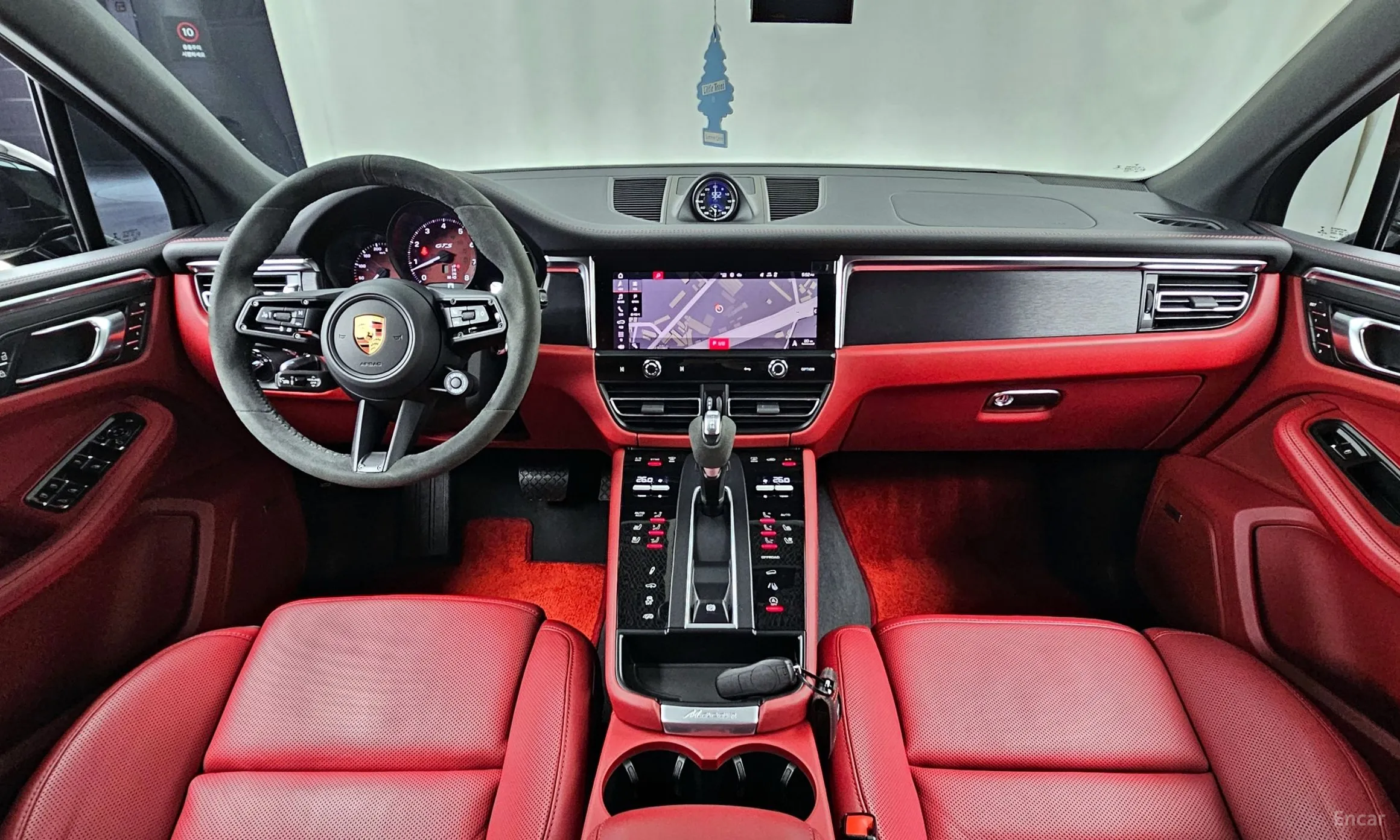 Porsche Macan превью 7