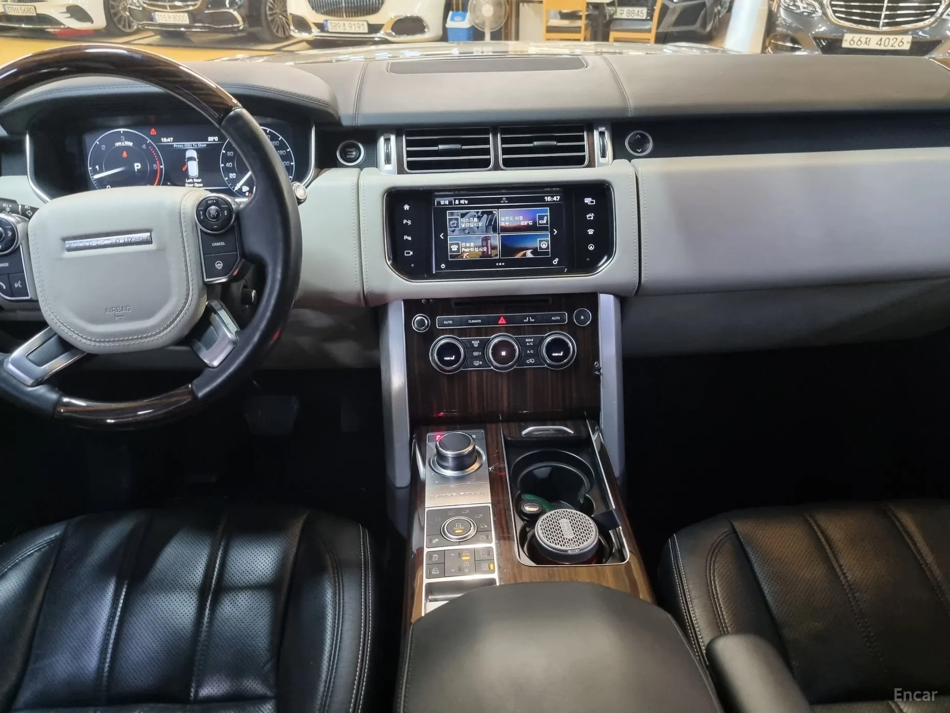 Land Rover Range Rover 4th Generation превью 15