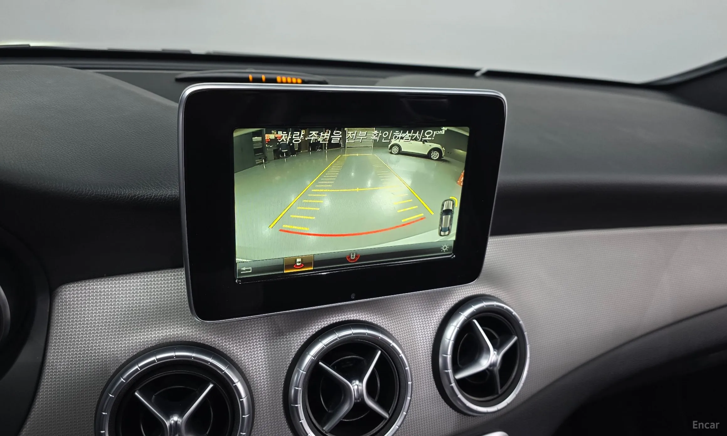 Mercedes Benz CLA-Class C117 превью 16