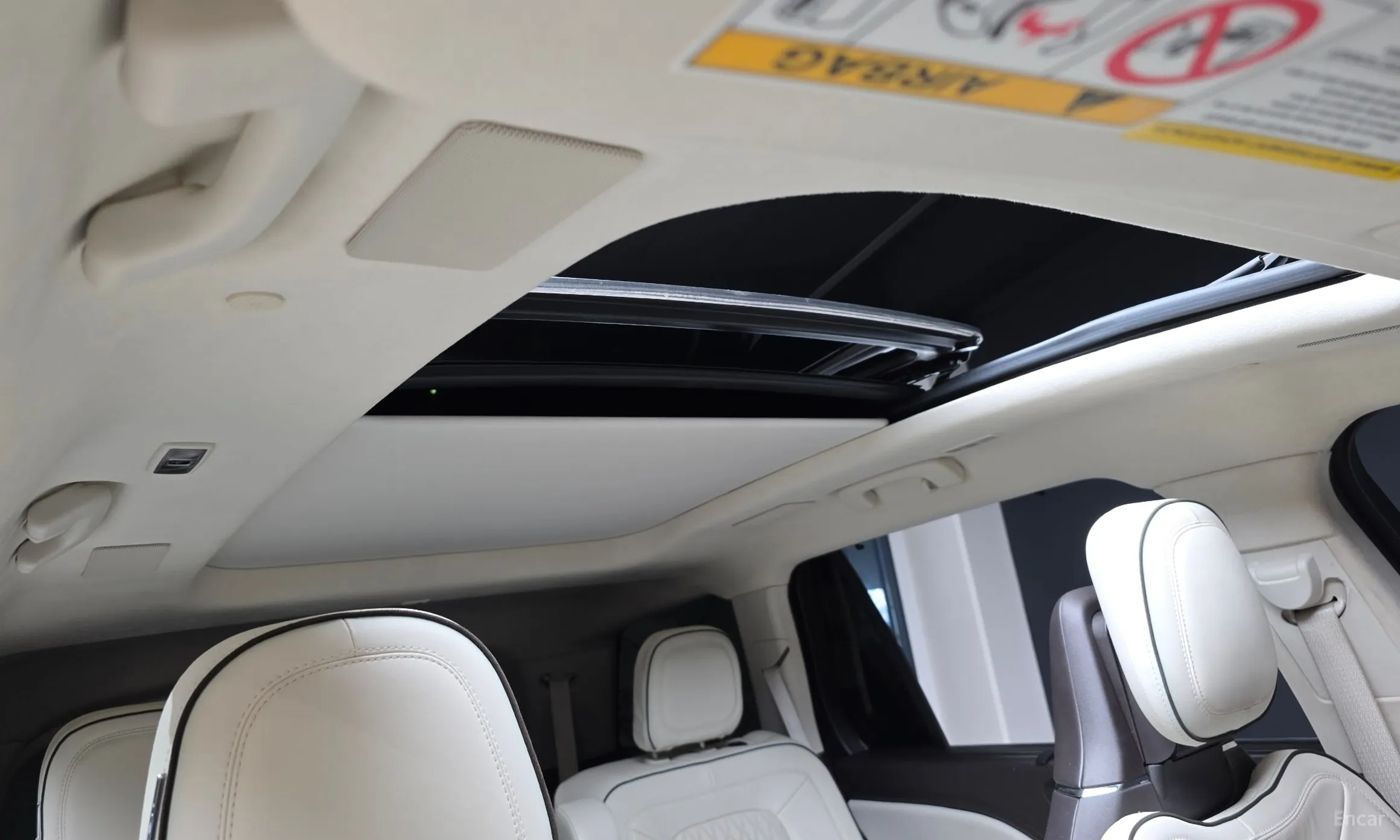 Lincoln Aviator 2nd Generation превью 18