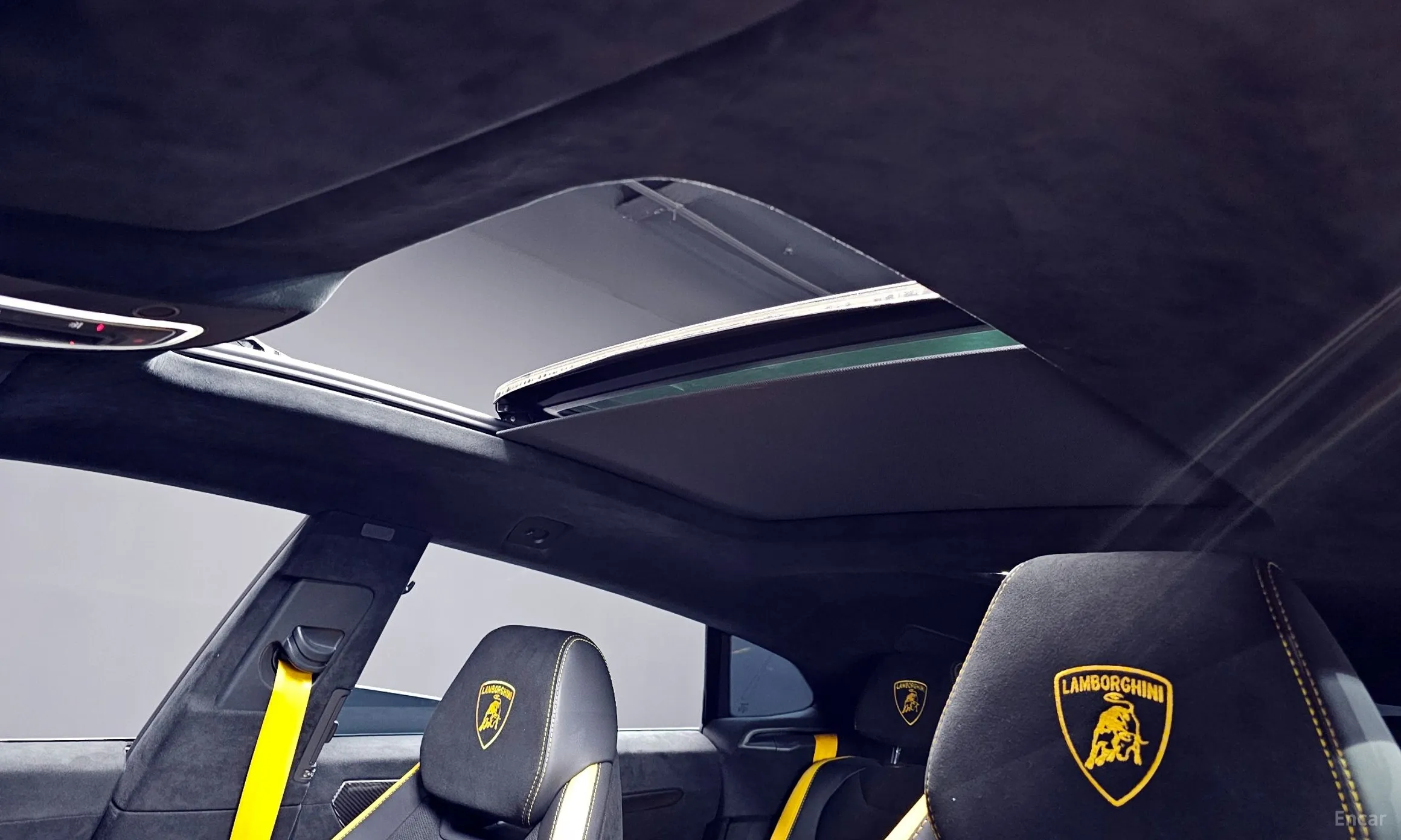Lamborghini Urus превью 18