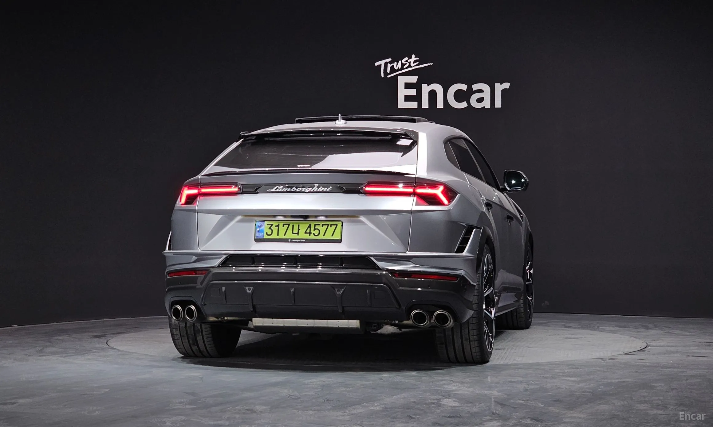 Lamborghini Urus превью 4
