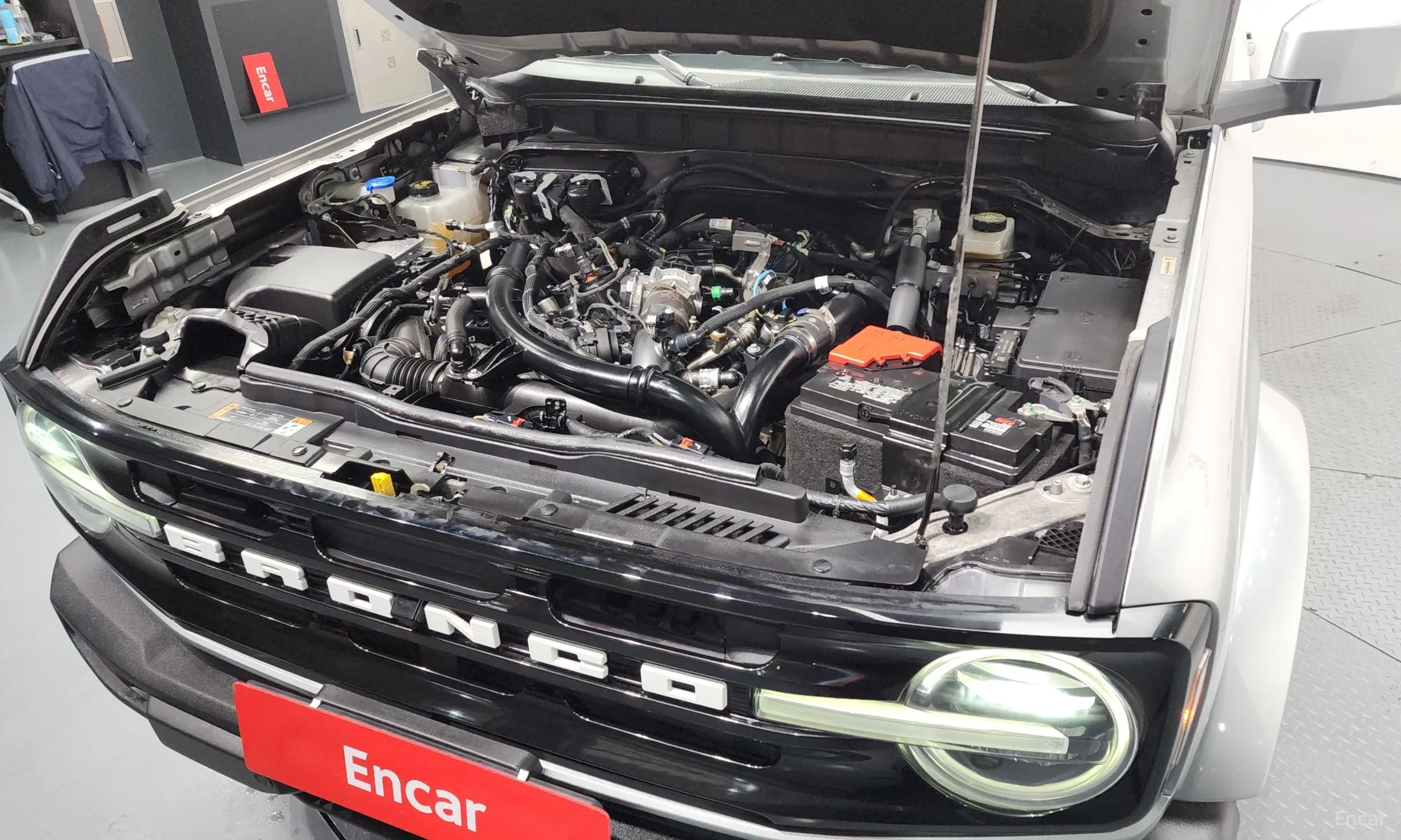 Ford Bronco 6th Generation превью 6