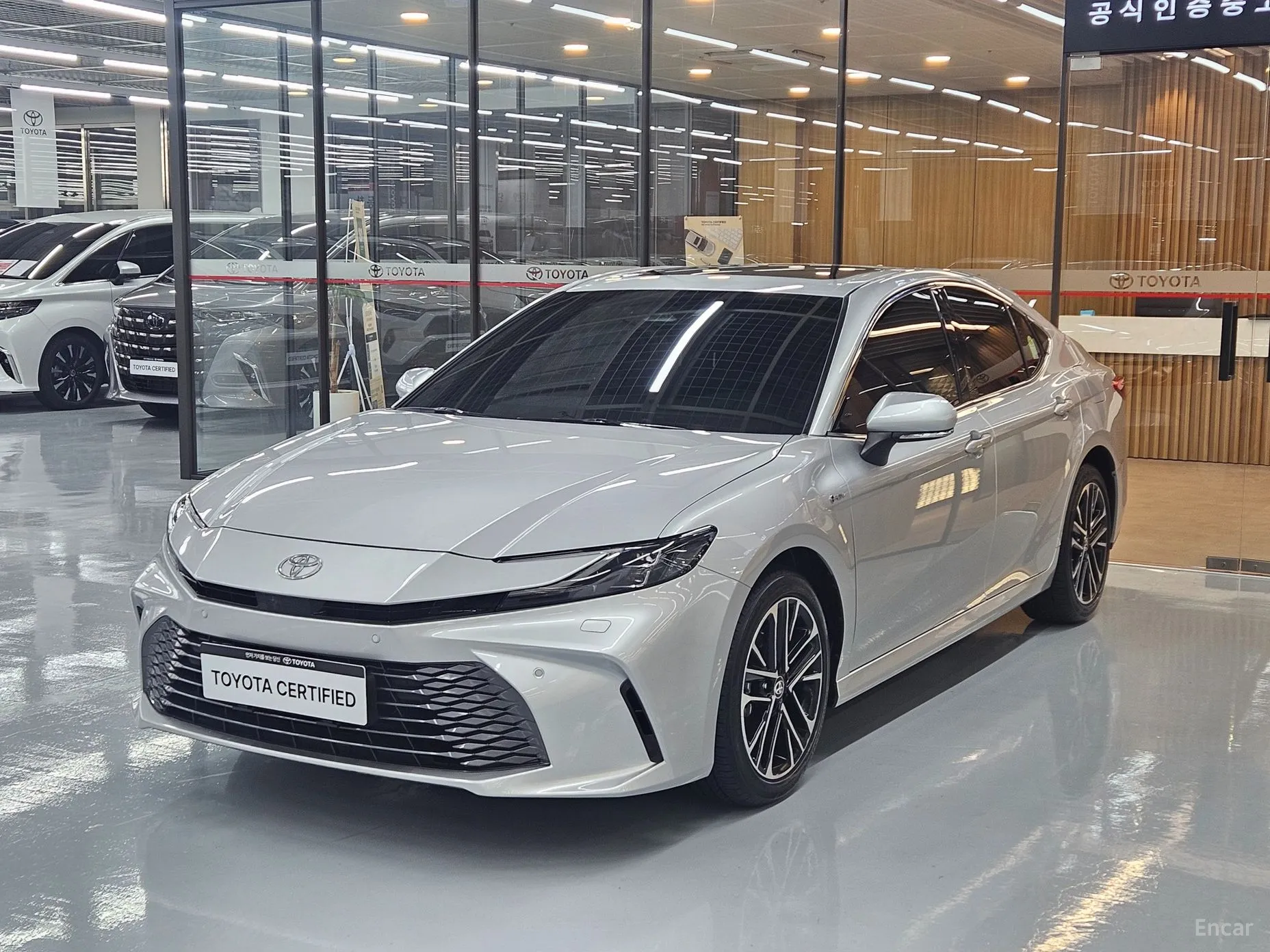 Camry (XV80)