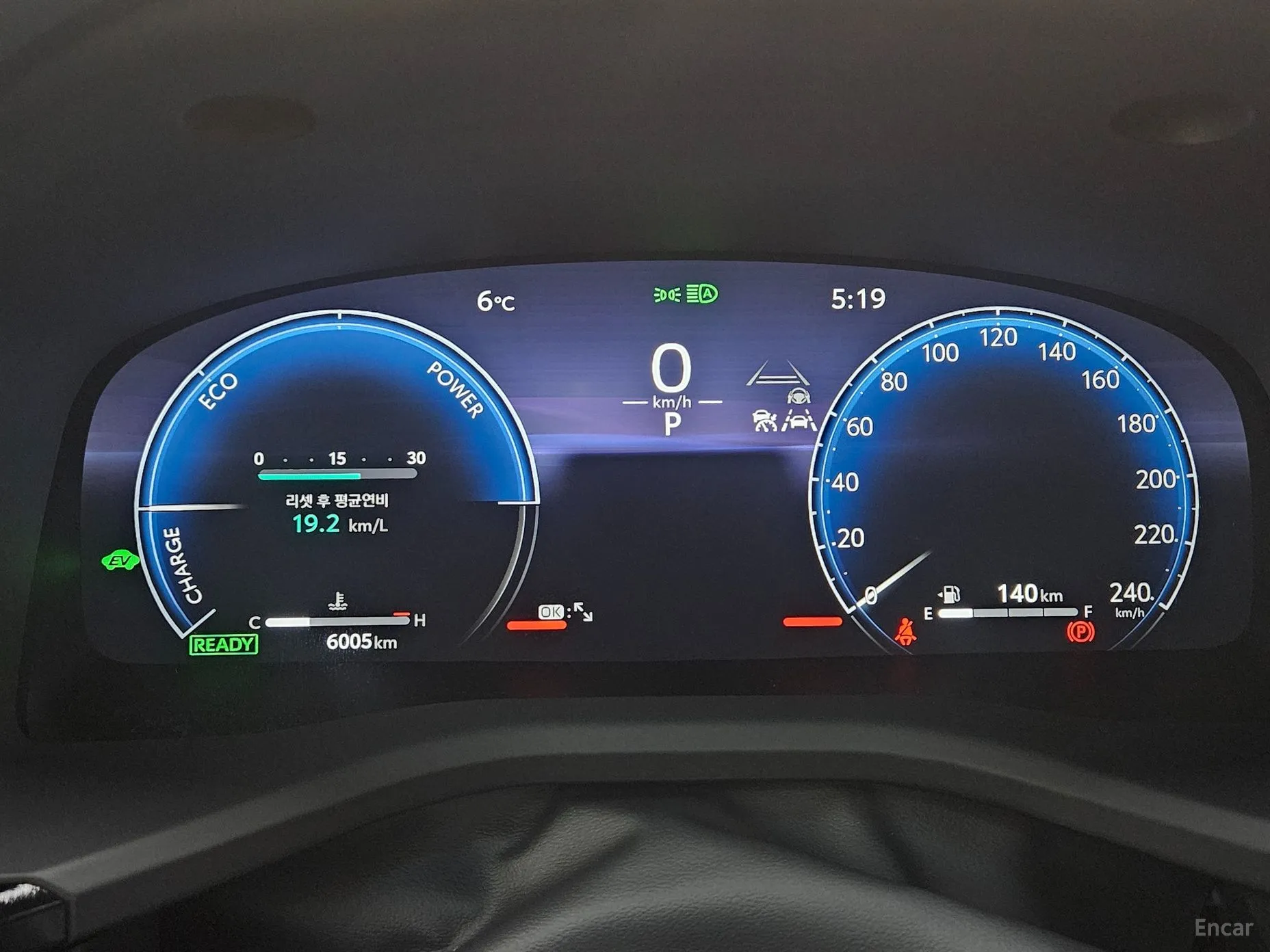 Toyota Camry (XV80) превью 8