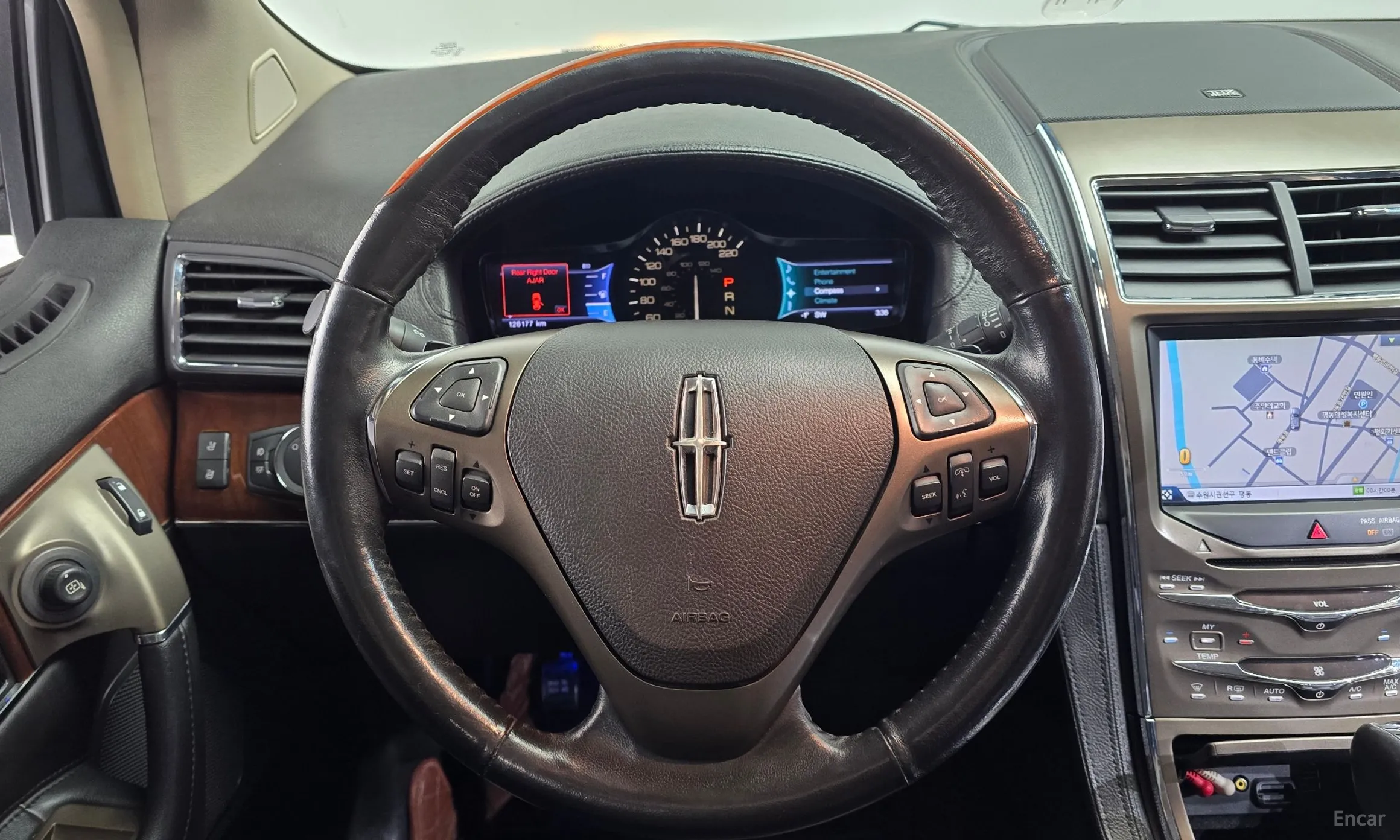 Lincoln New MKX превью 13