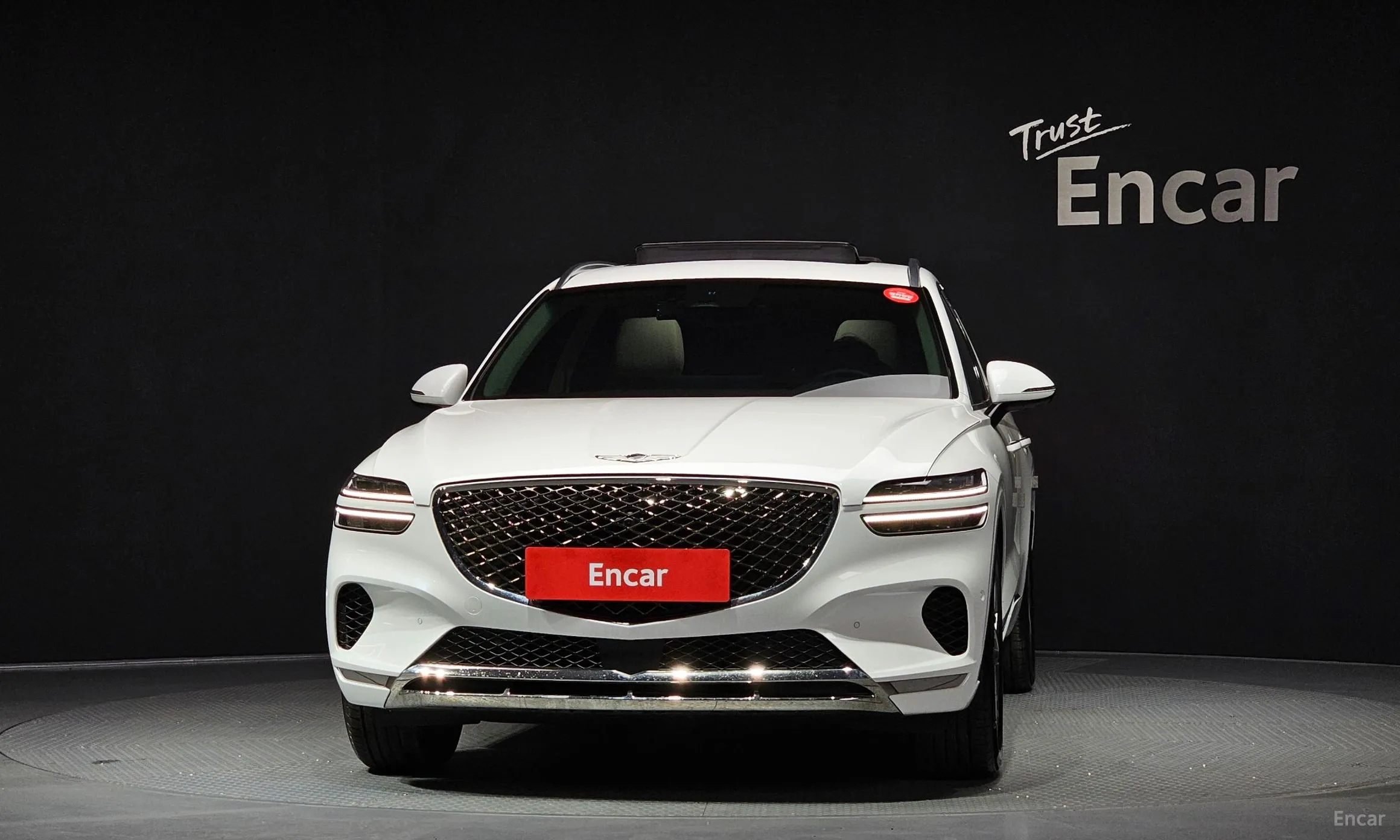Genesis GV70 превью 3