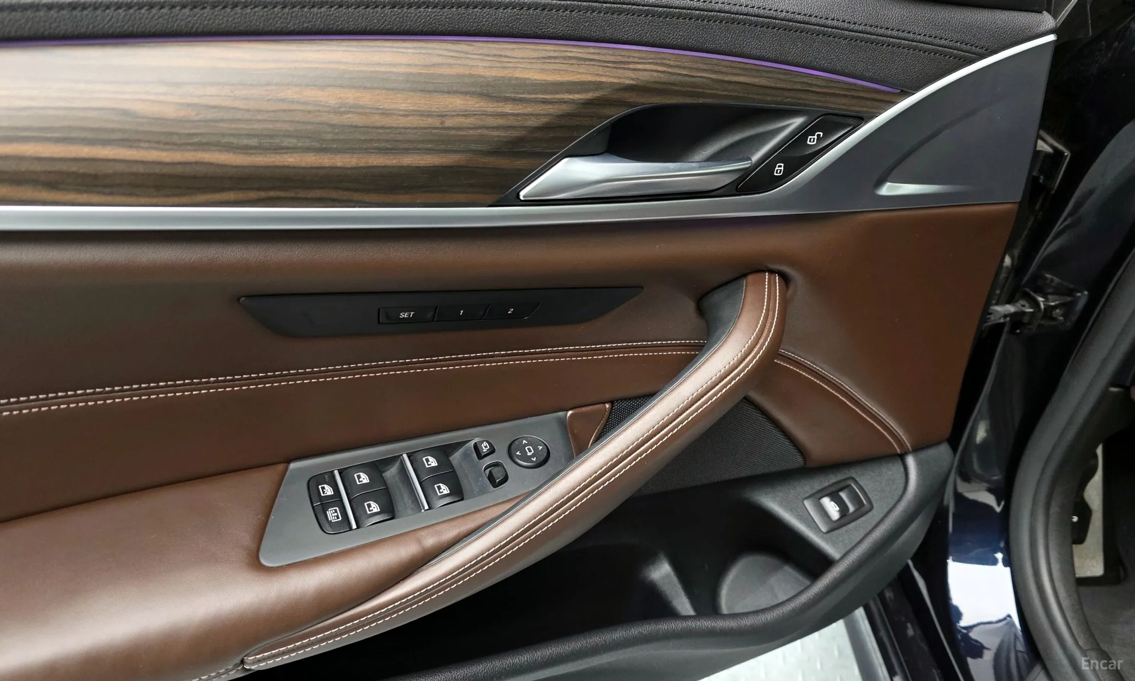 BMW 5 Series (G30) превью 11