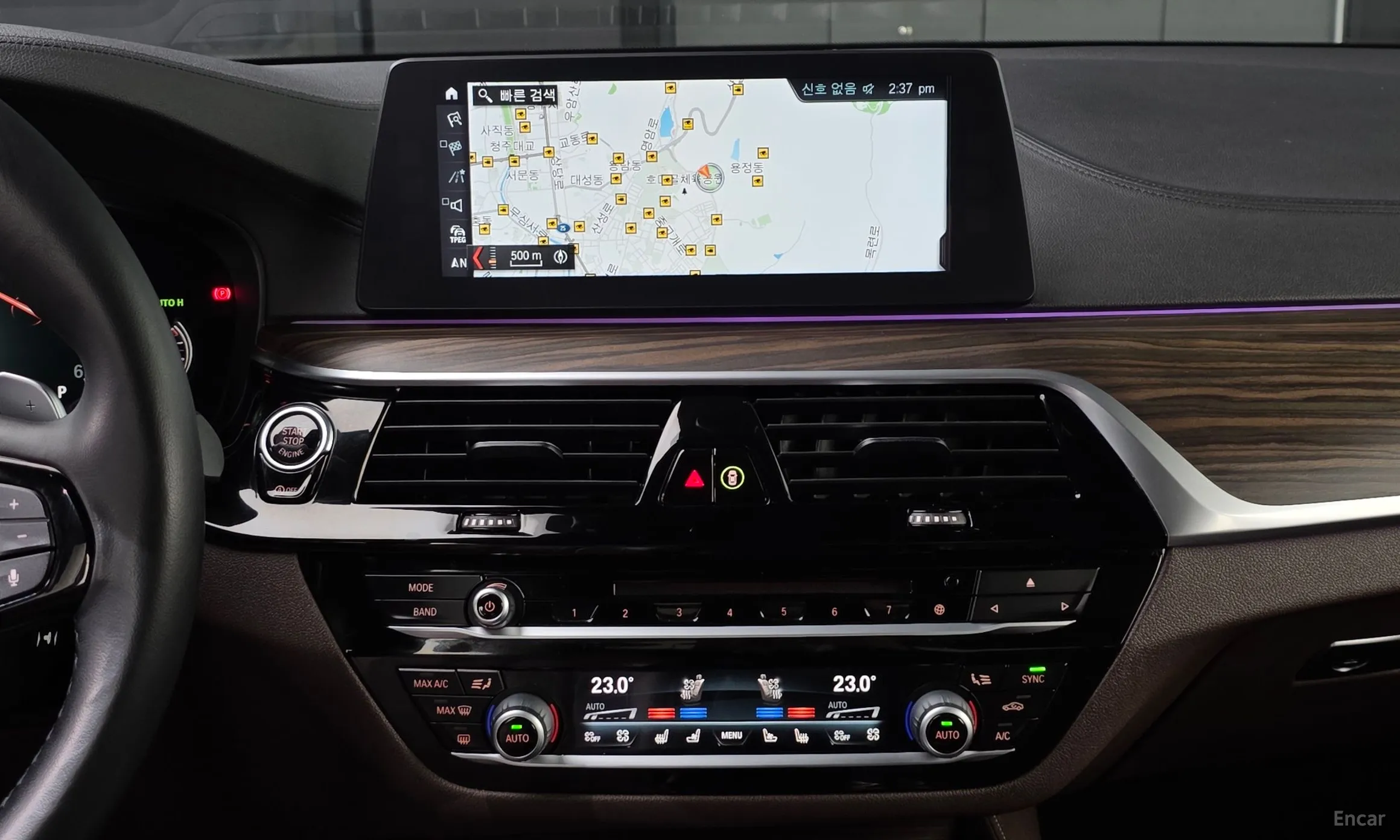 BMW 5 Series (G30) превью 13