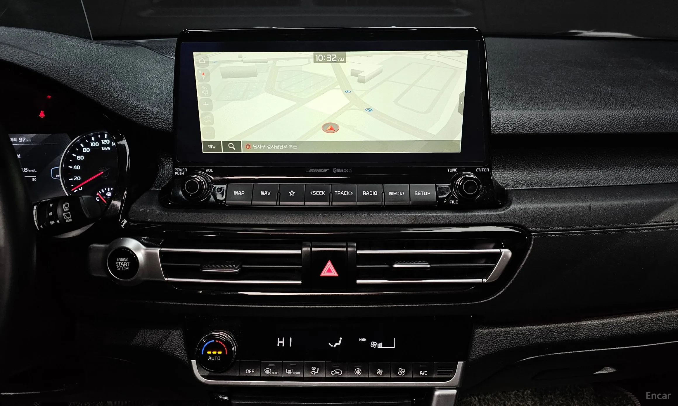 Kia Seltos превью 14