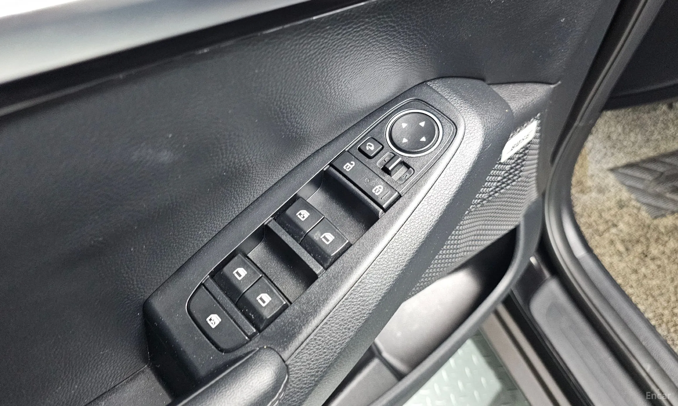 Kia Seltos превью 20
