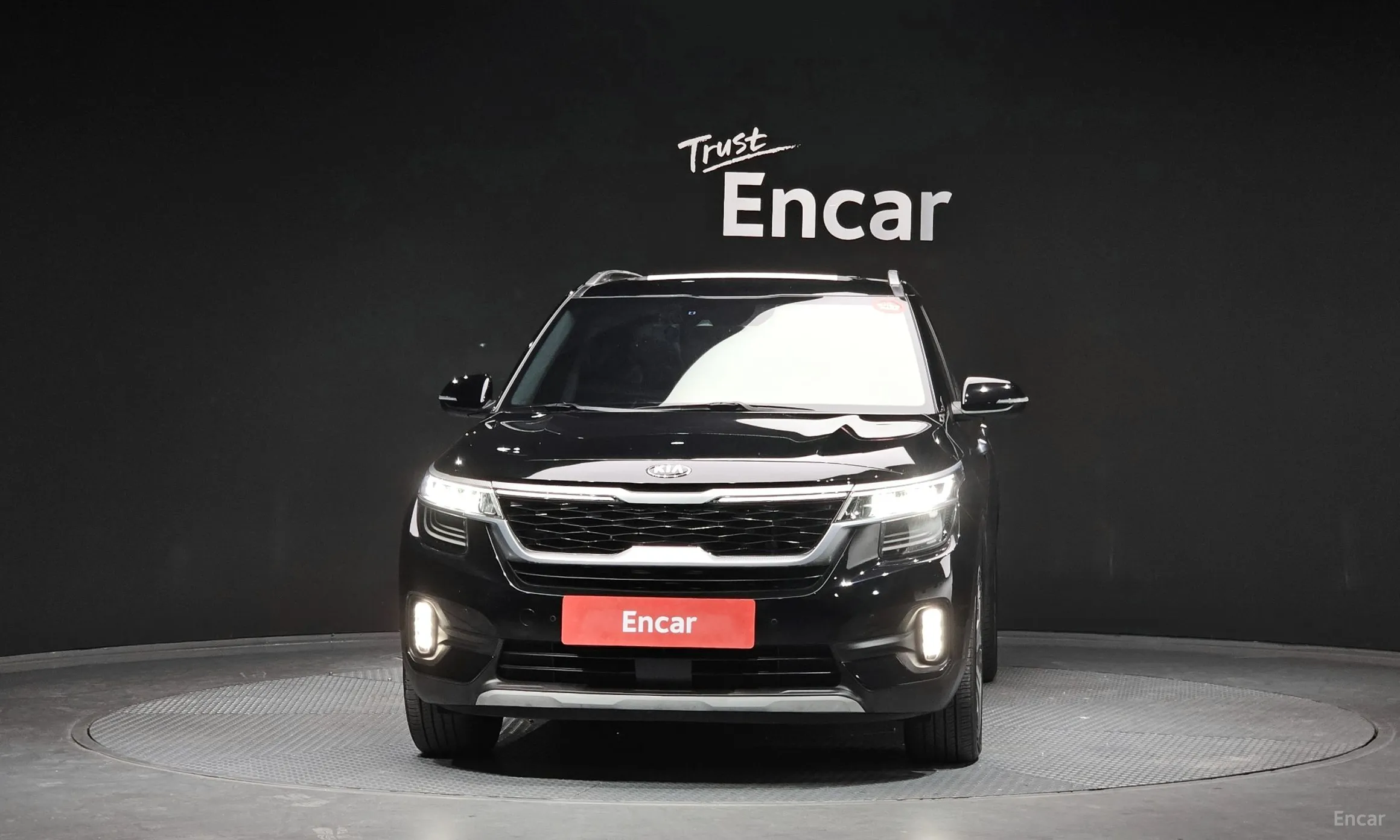 Kia Seltos превью 3