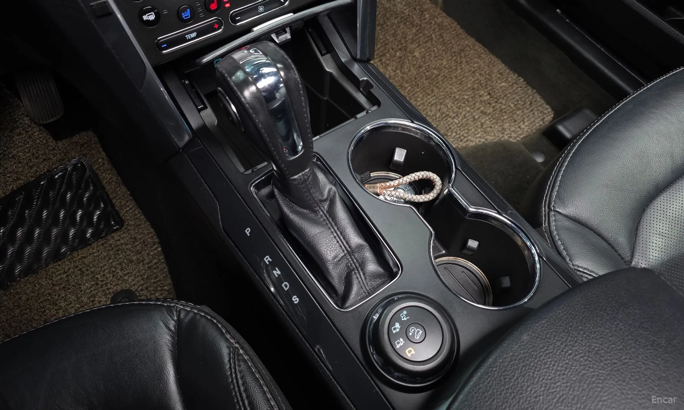 Ford Explorer превью 9