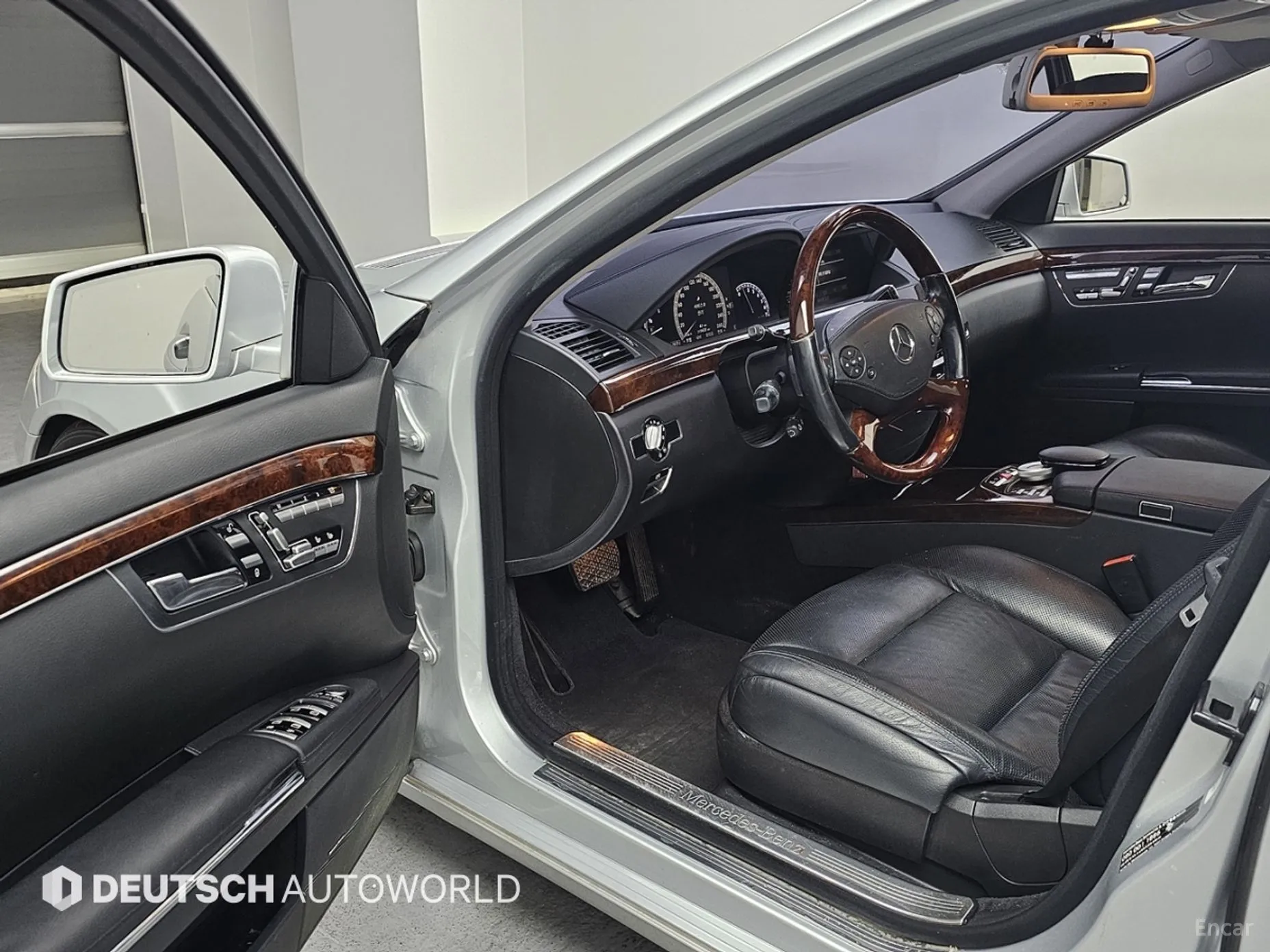 Mercedes Benz S-Class W221 превью 11