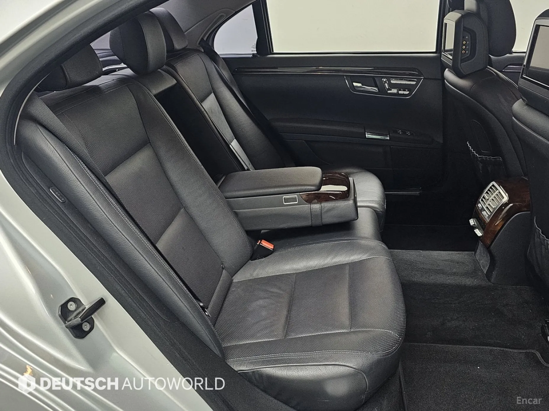 Mercedes Benz S-Class W221 превью 12