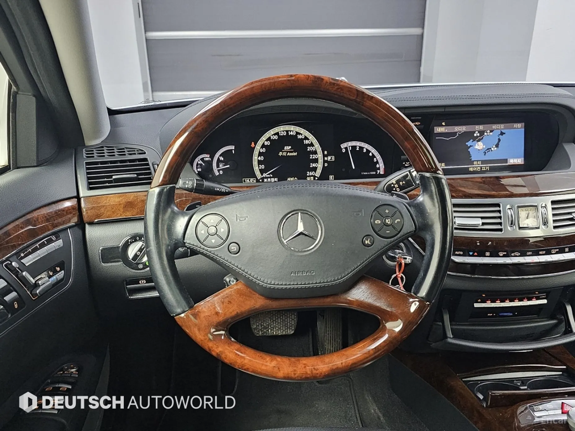 Mercedes Benz S-Class W221 превью 13