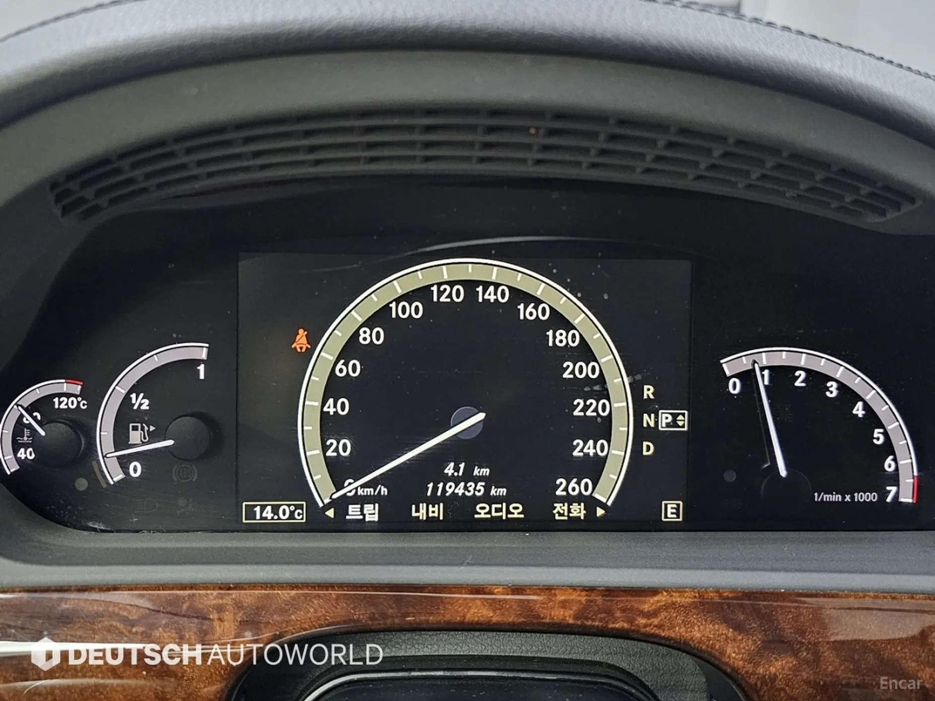 Mercedes Benz S-Class W221 превью 8